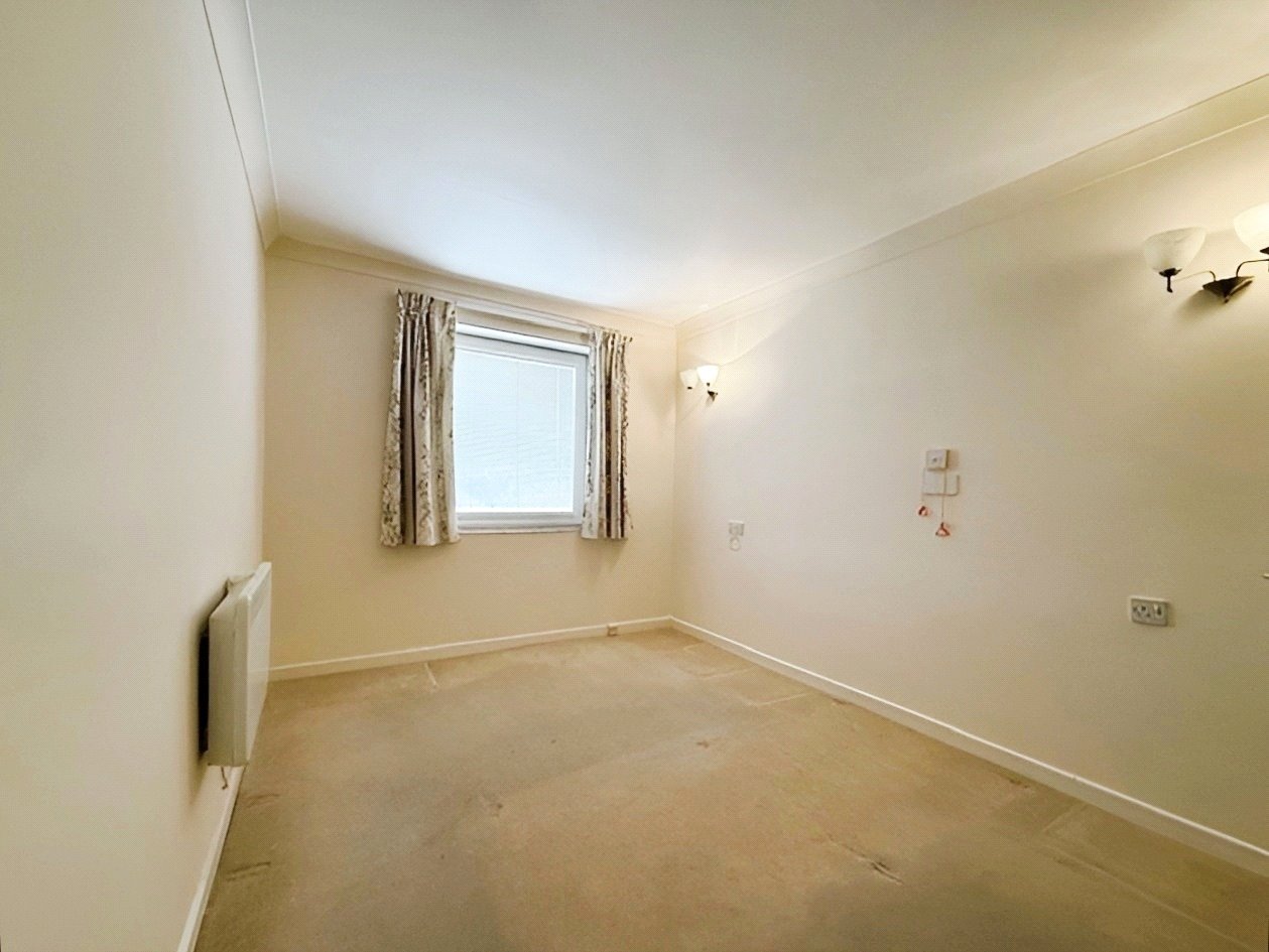 1 bedroom Flat for sale in Cirencester, Gloucestershire