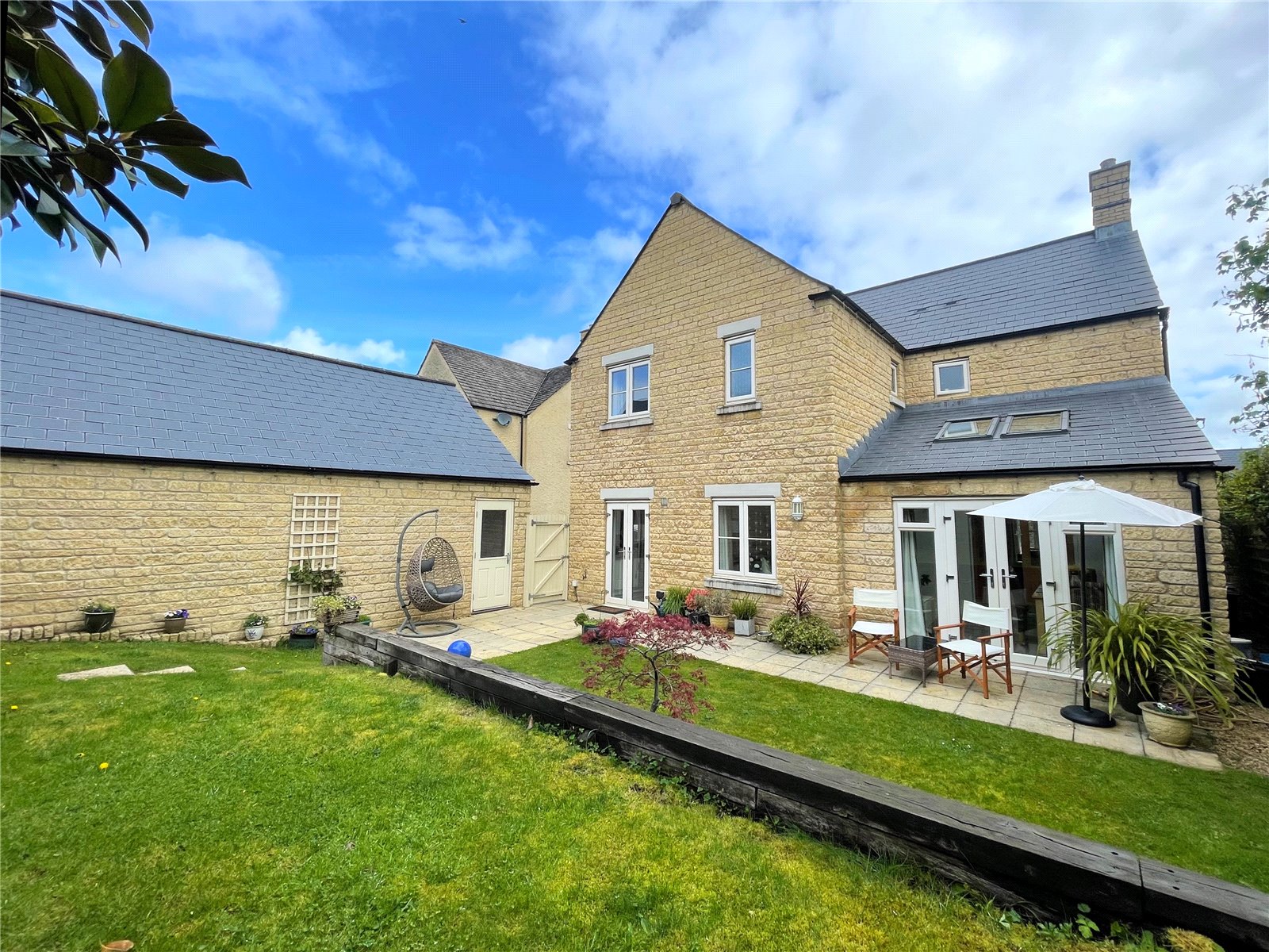 4 bedroom House for sale in Cirencester
