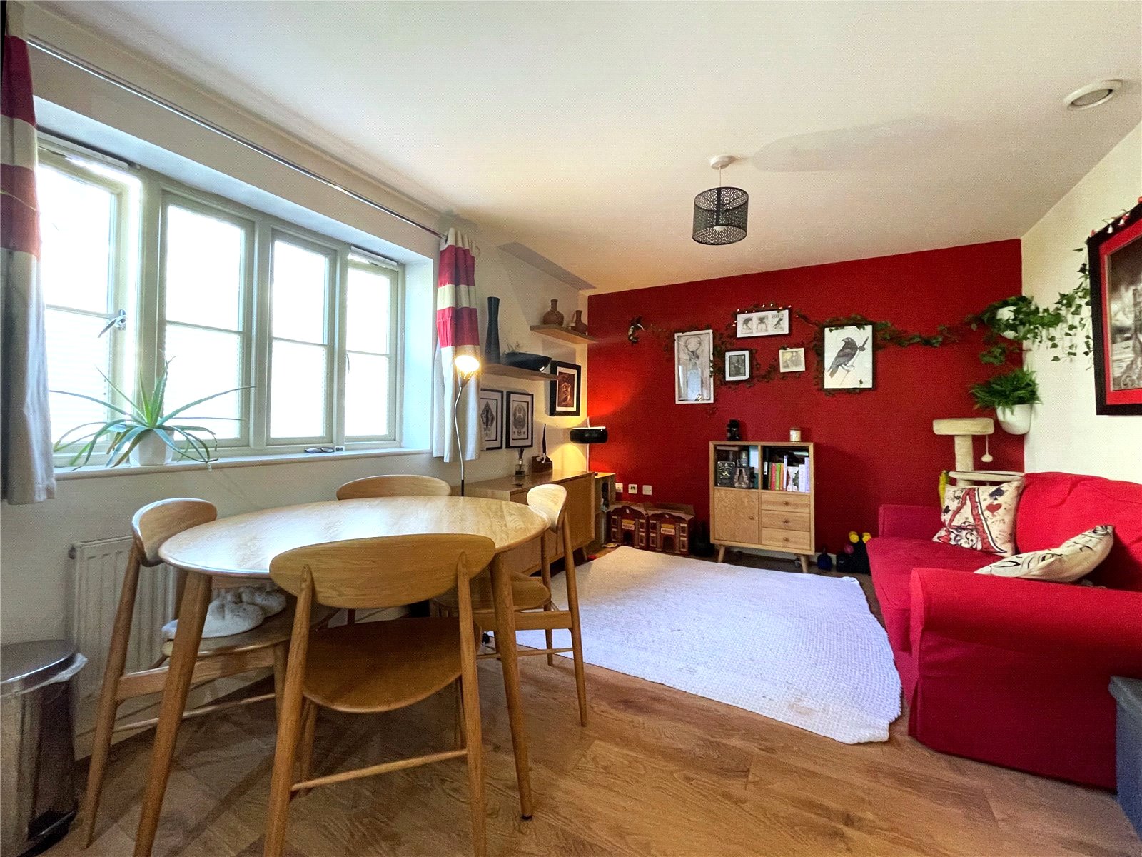 2 bedroom Flat for sale in Cirencester, Gloucestershire