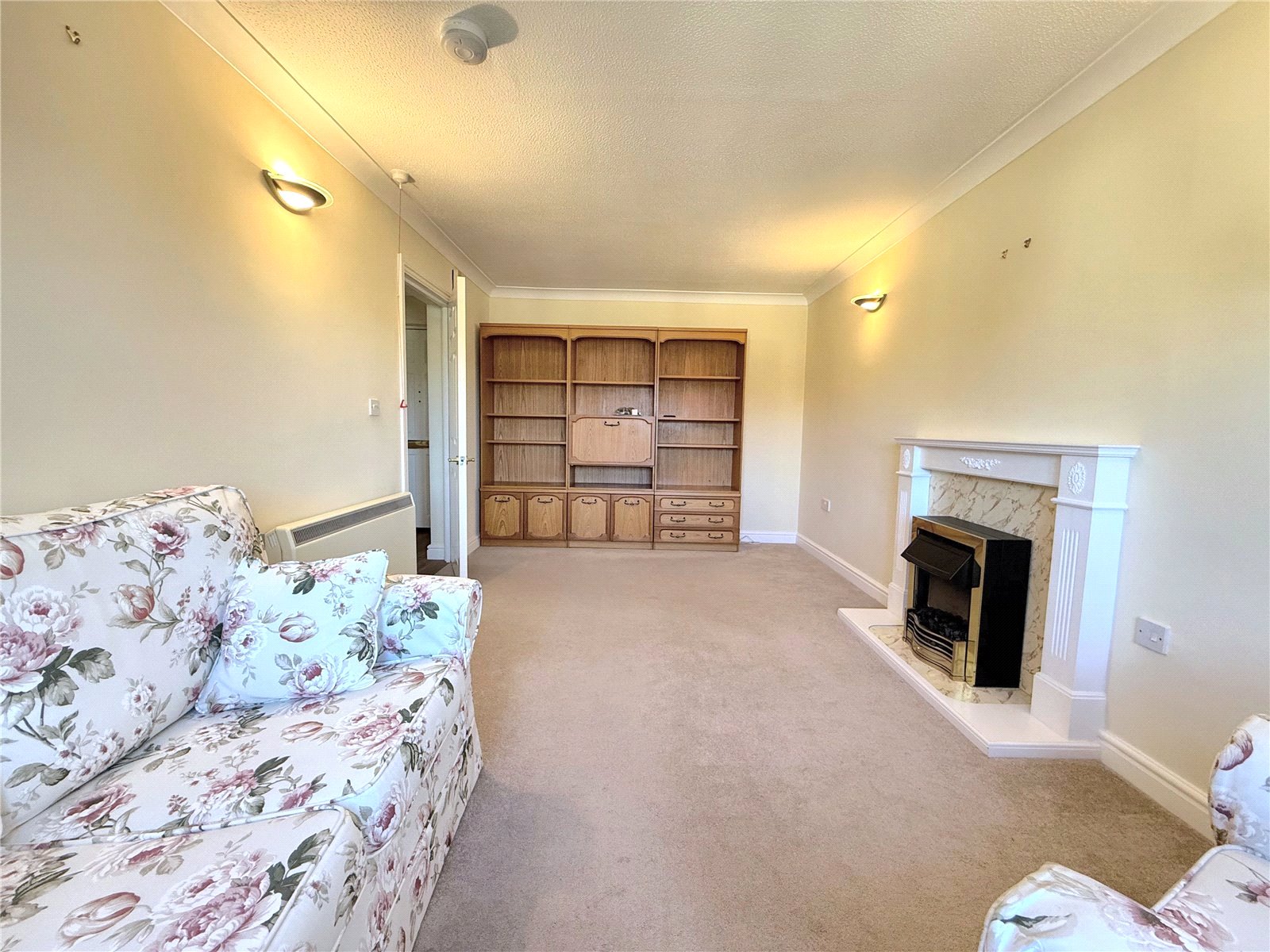 1 bedroom Flat for sale in Trafalgar Road, Cirencester, Gloucestershire