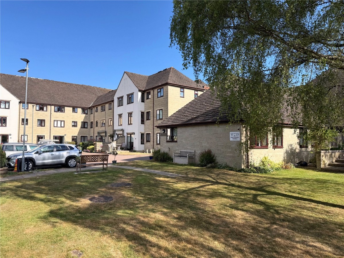 Trafalgar Road, Cirencester, Gloucestershire