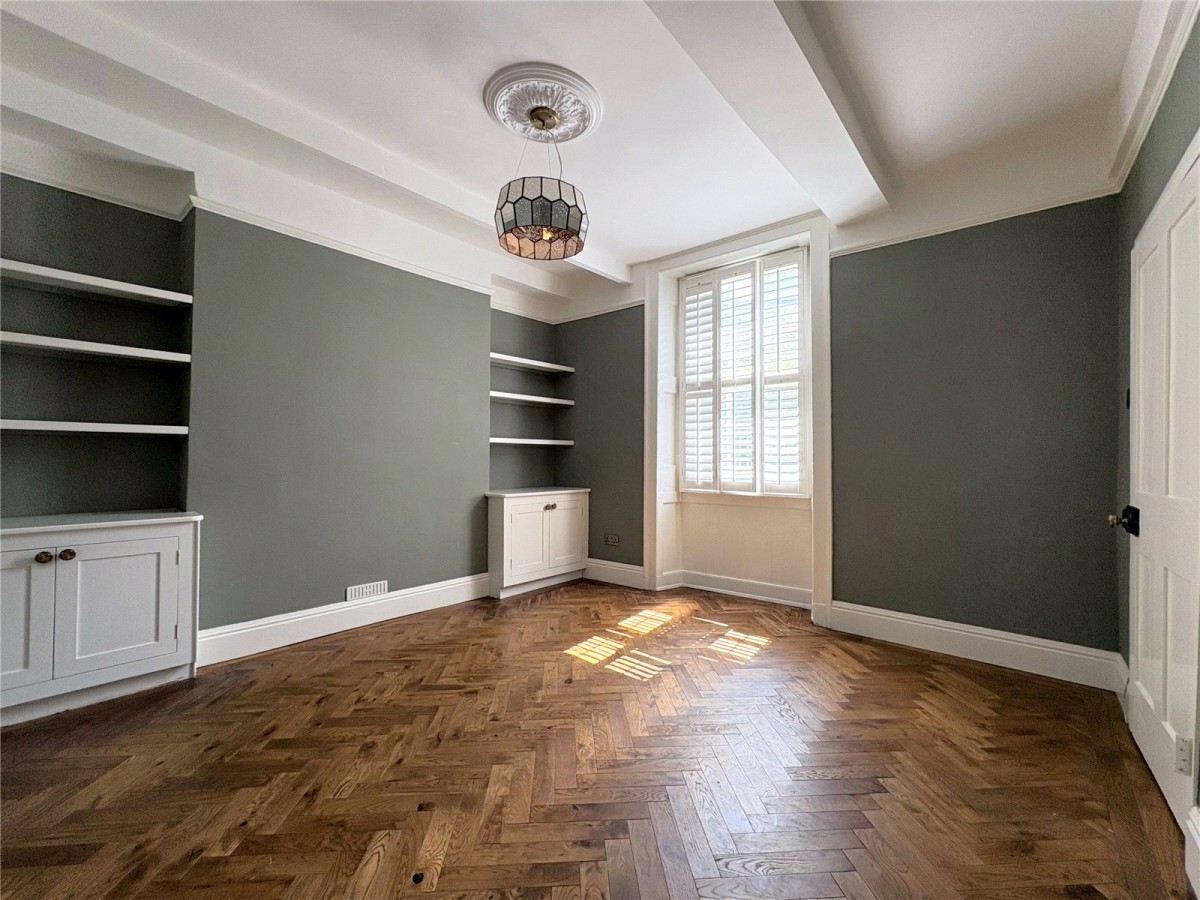 Stratton, Cirencester, Gloucestershire