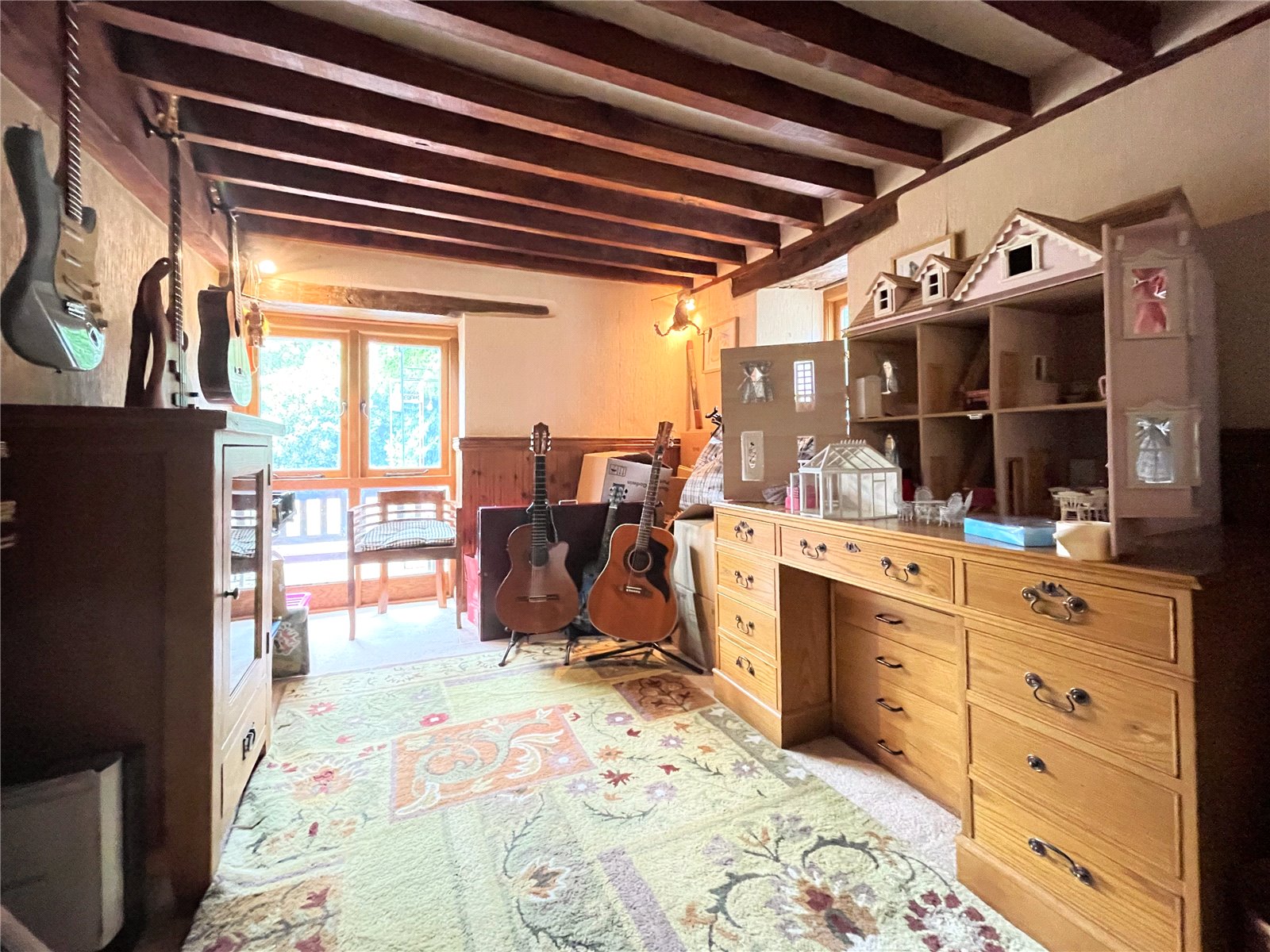 3 bedroom House for sale in Cirencester, Gloucestershire