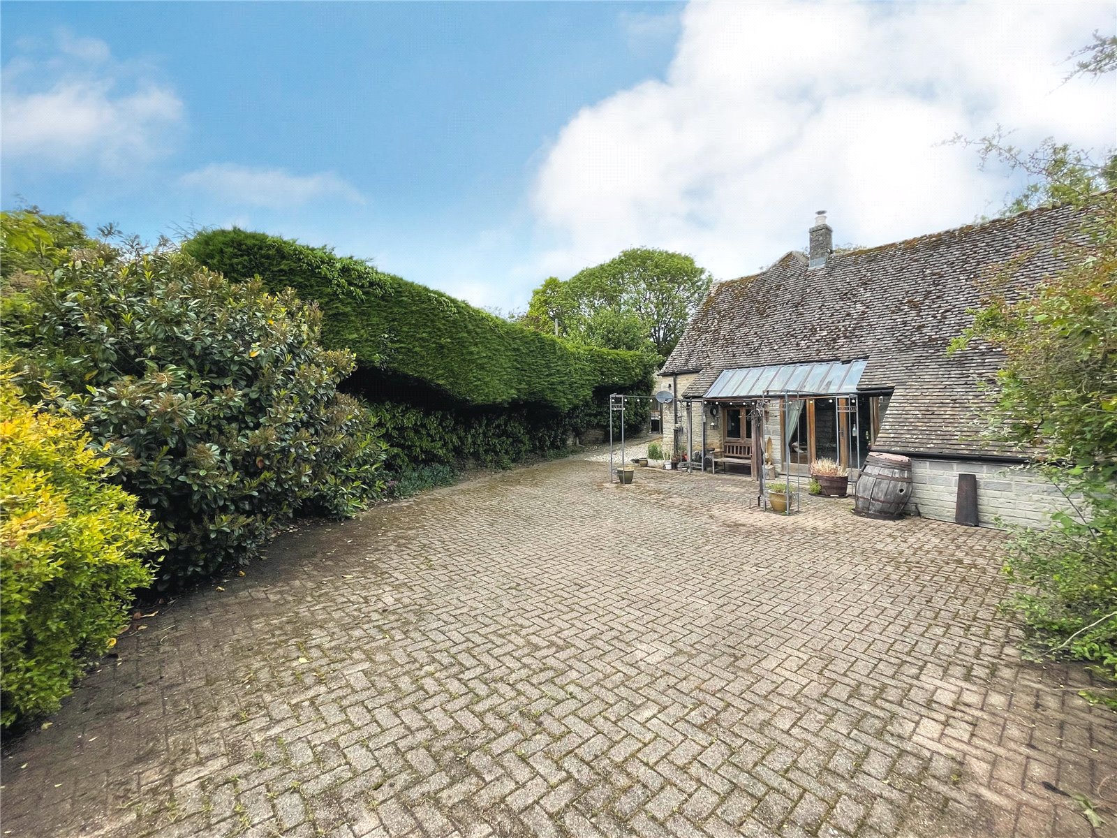 3 bedroom House for sale in Cirencester, Gloucestershire