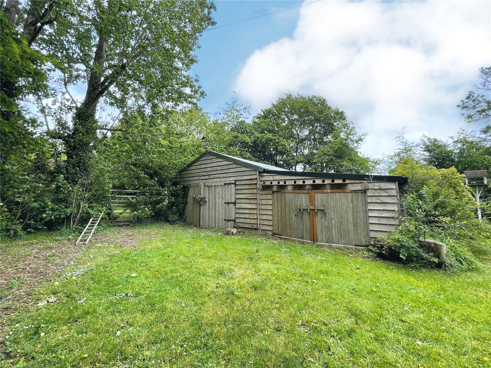 3 bedroom House for sale in Cirencester, Gloucestershire