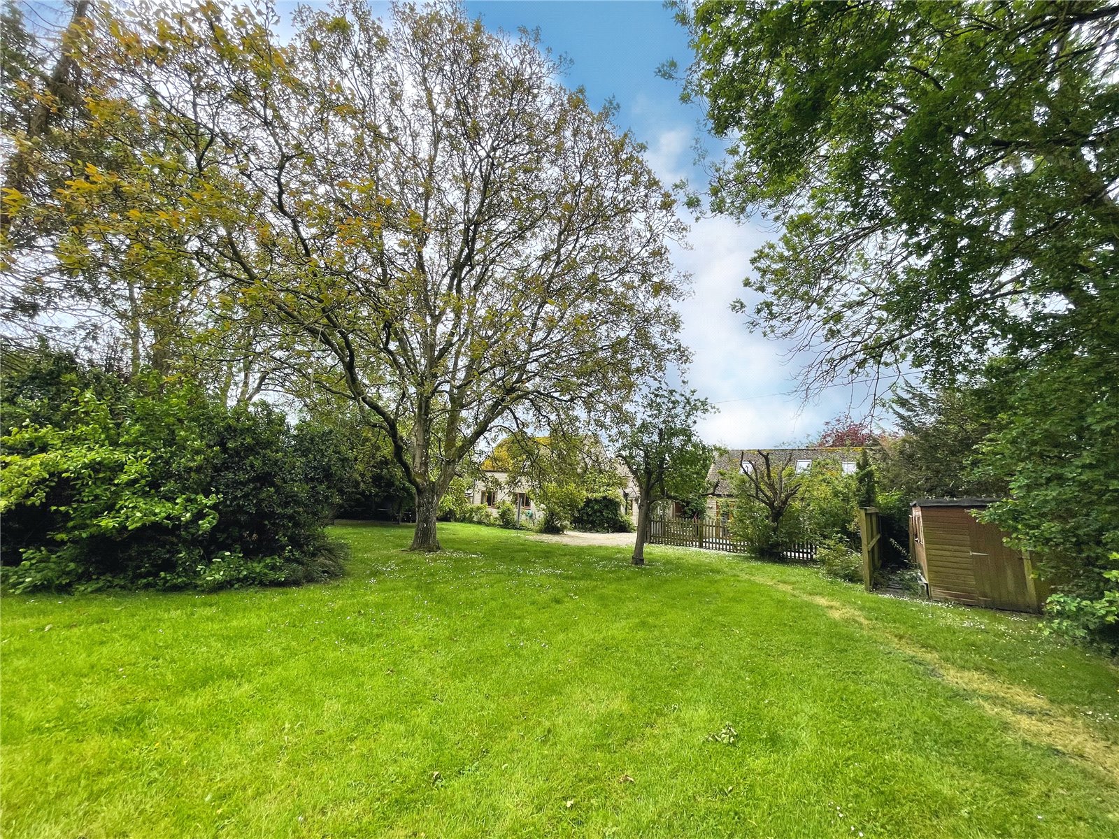 3 bedroom House for sale in Cirencester, Gloucestershire