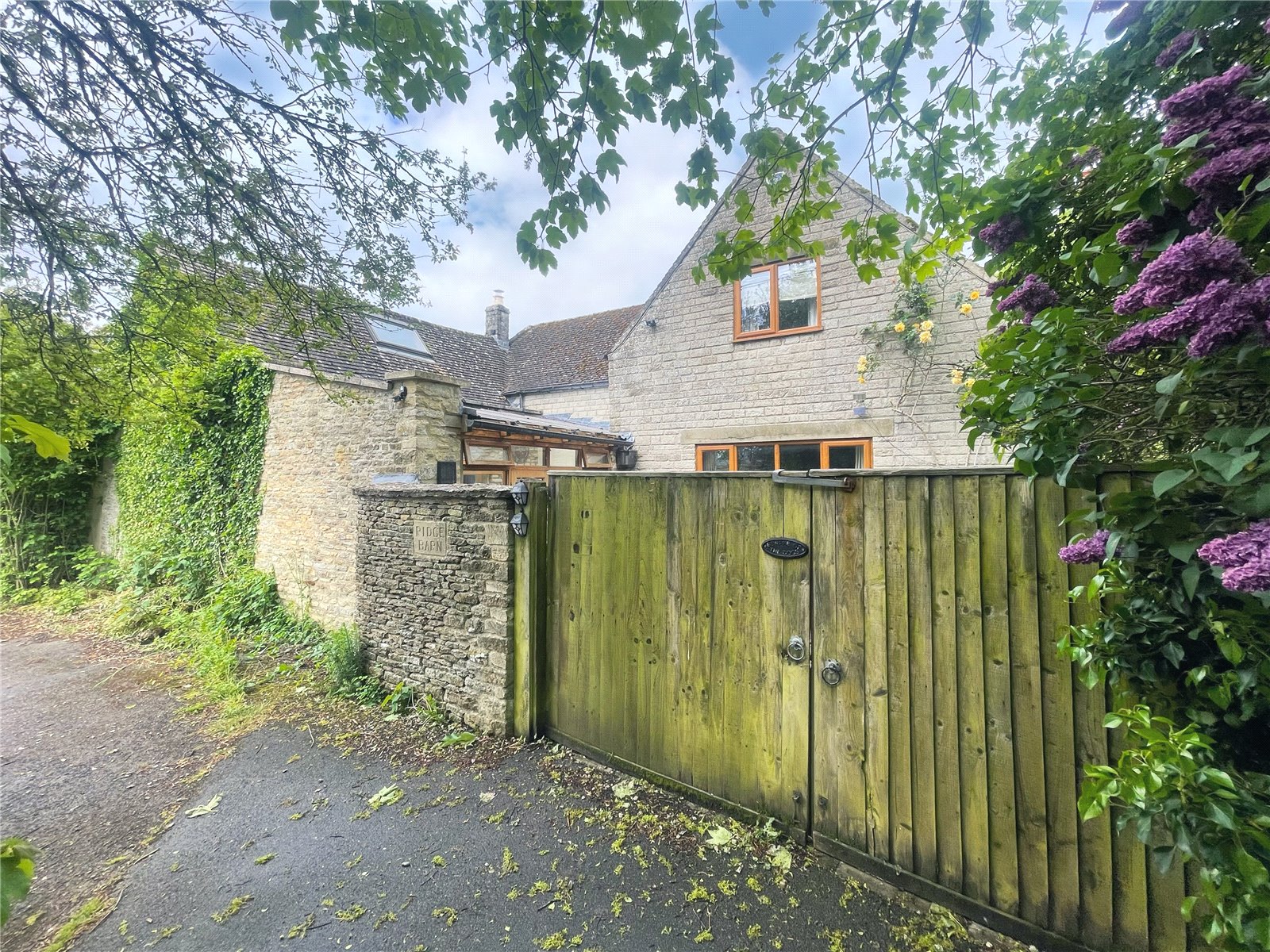 3 bedroom House for sale in Cirencester, Gloucestershire