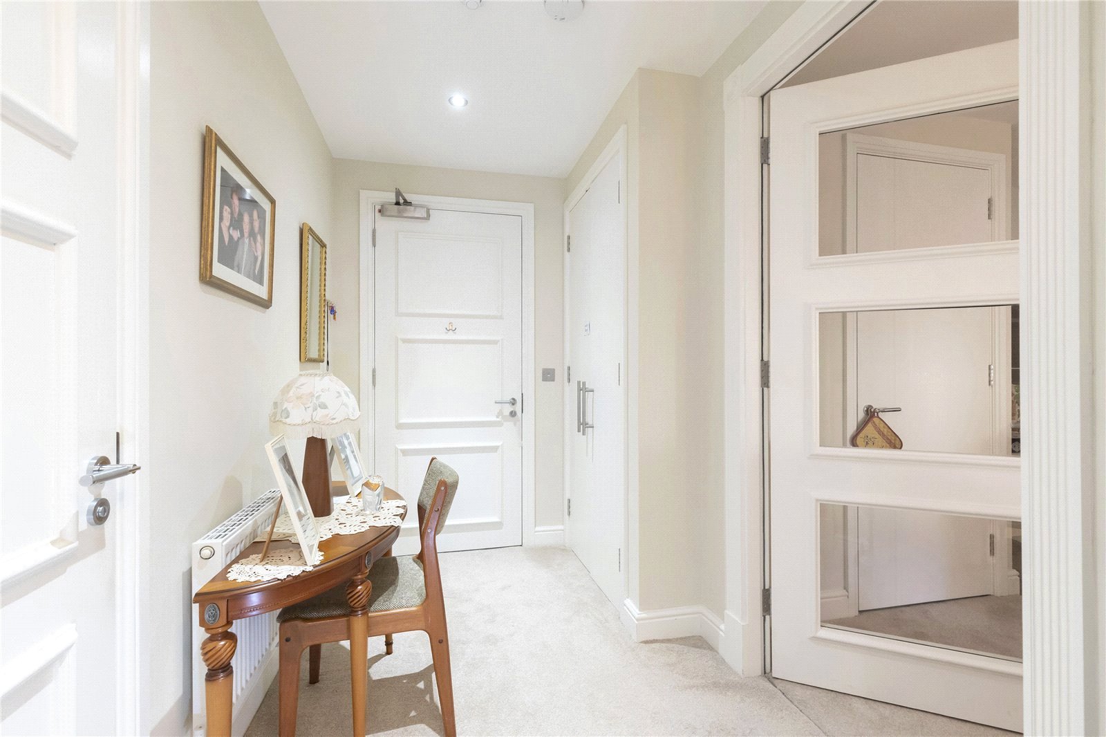 1 bedroom Flat to let in Stratton, Cirencester, Gloucestershire
