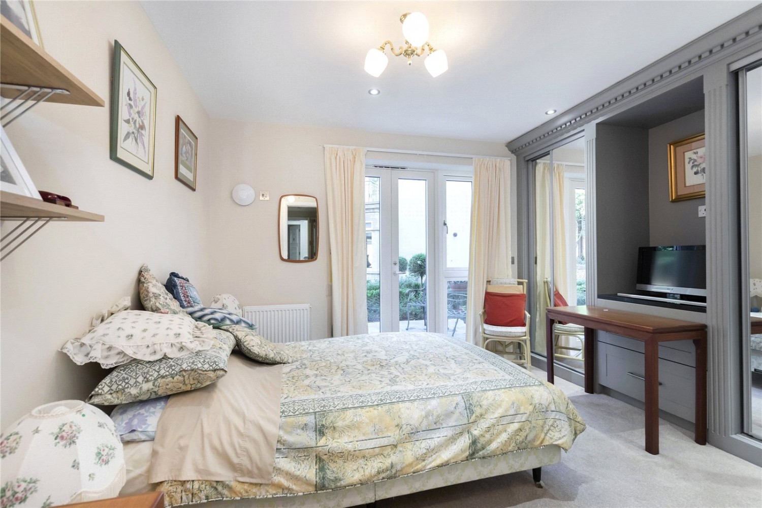 Stratton, Cirencester, Gloucestershire