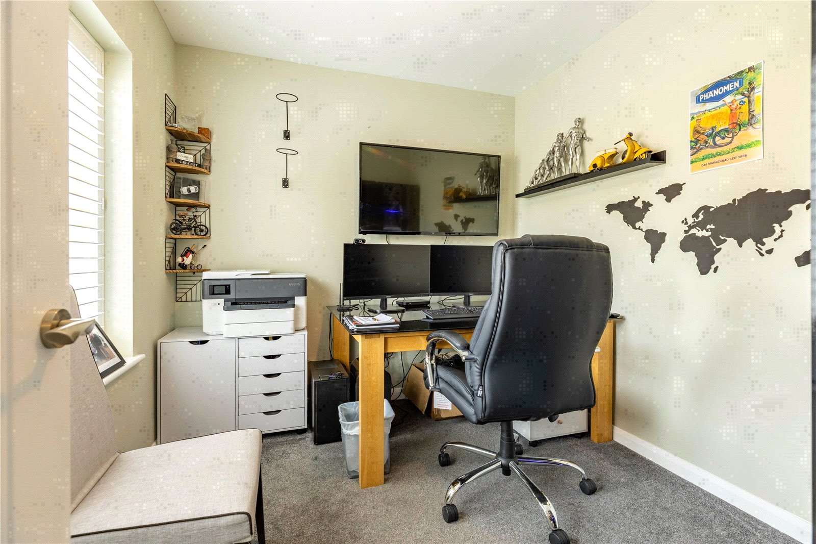 4 bedroom House to let in Ashton Keynes, Swindon, Wiltshire