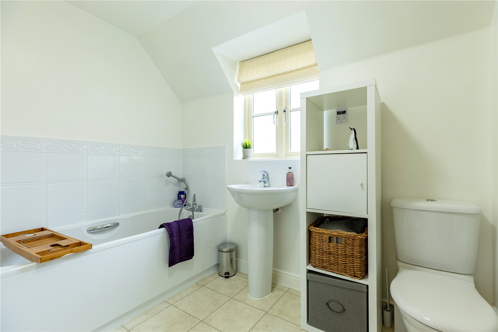 4 bedroom House for sale in Cirencester, Gloucestershire