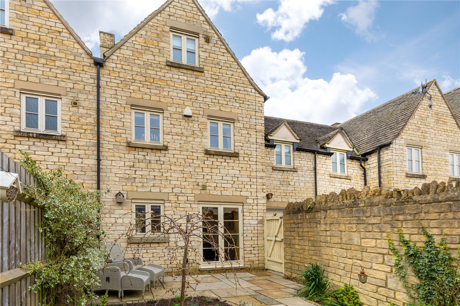 4 bedroom House for sale in Cirencester, Gloucestershire