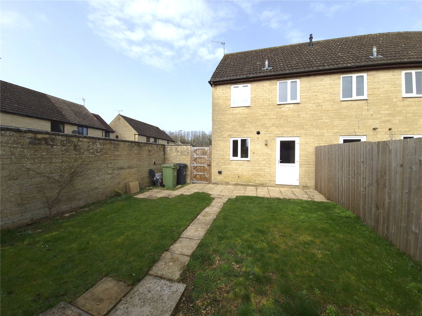 2 bedroom House for sale in South Cerney, Cirencester, Gloucestershire