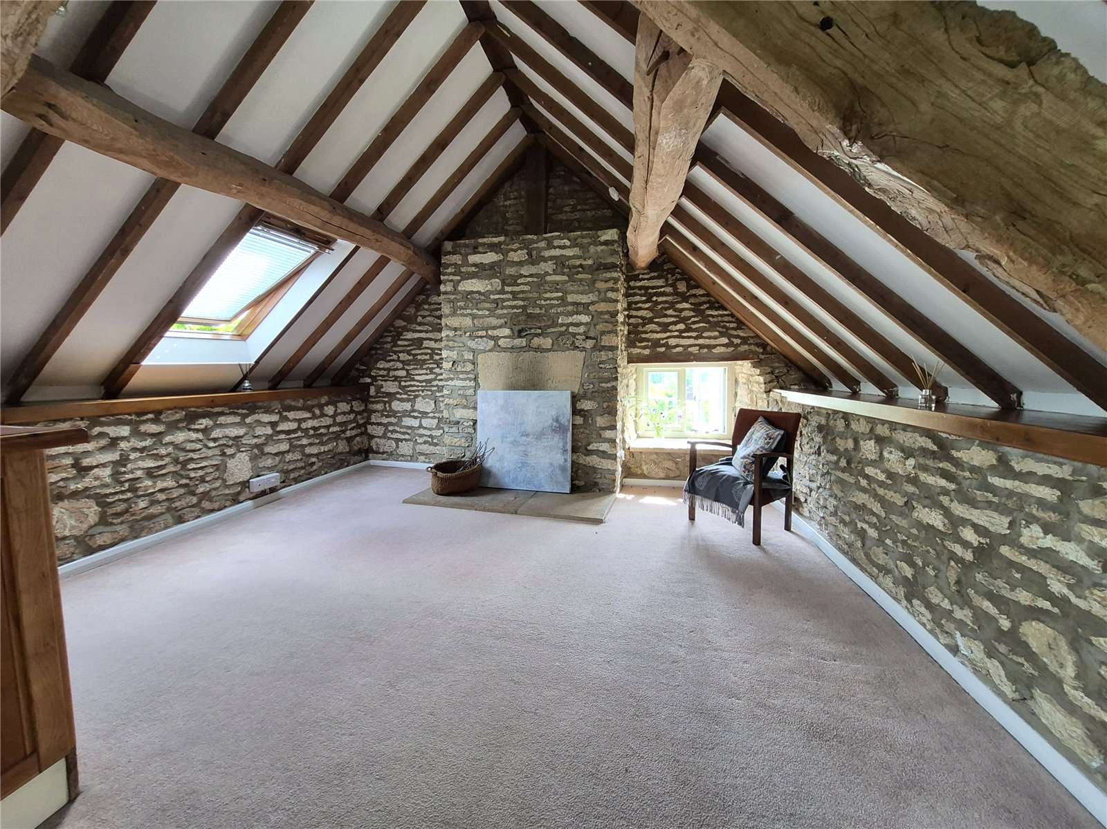 1 bedroom House for sale in North Cerney, Cirencester