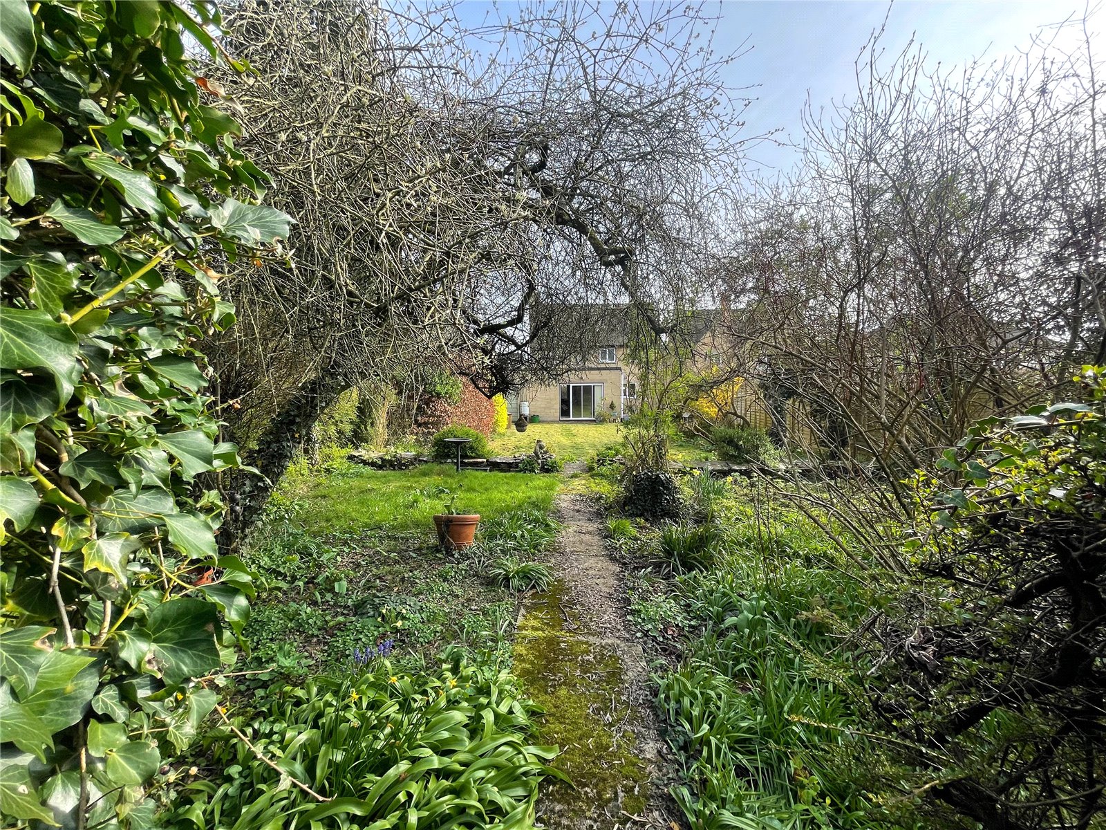 3 bedroom House for sale in Stratton, Cirencester, Gloucestershire