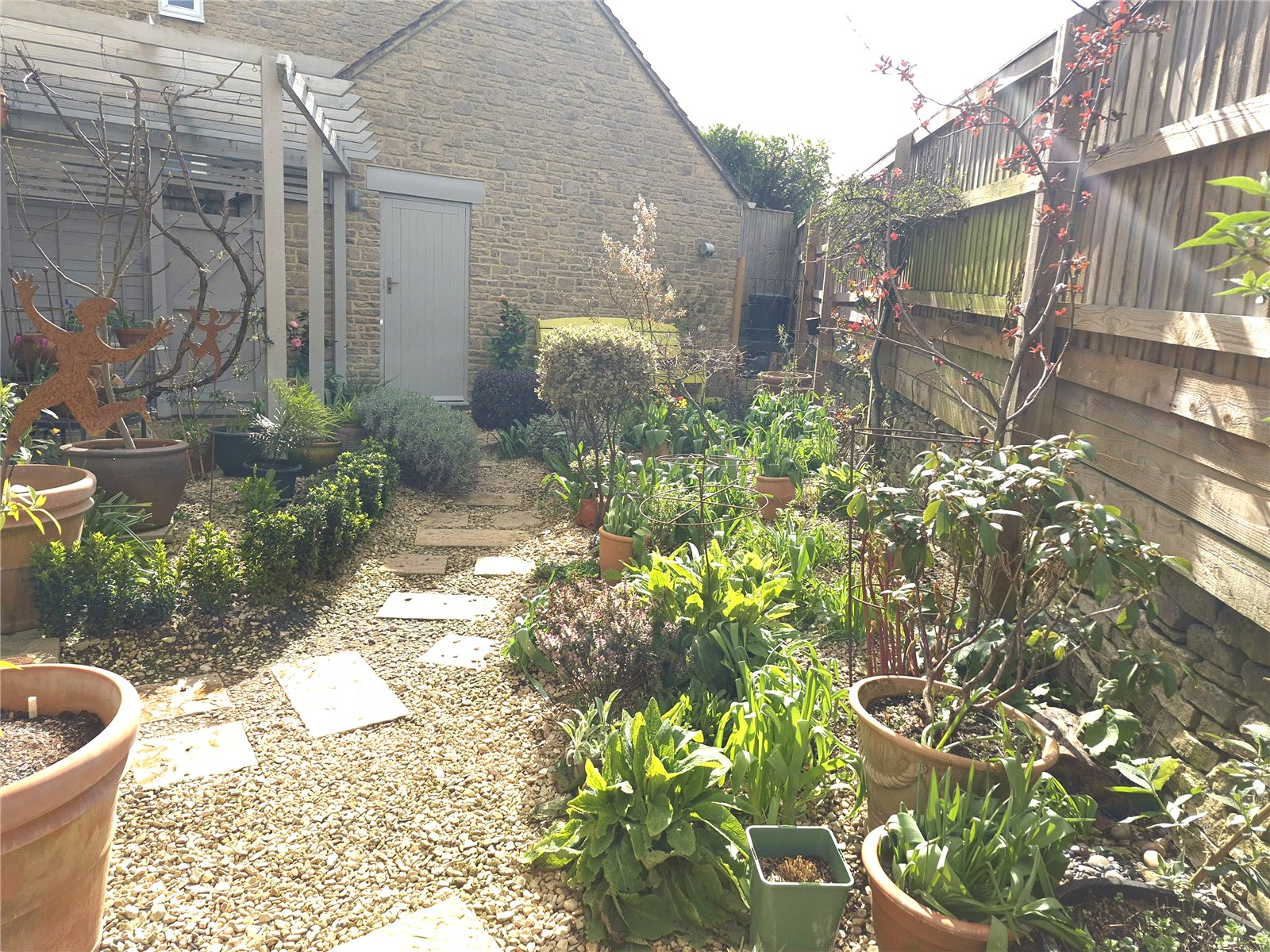 3 bedroom House for sale in Kemble, Cirencester, Gloucestershire