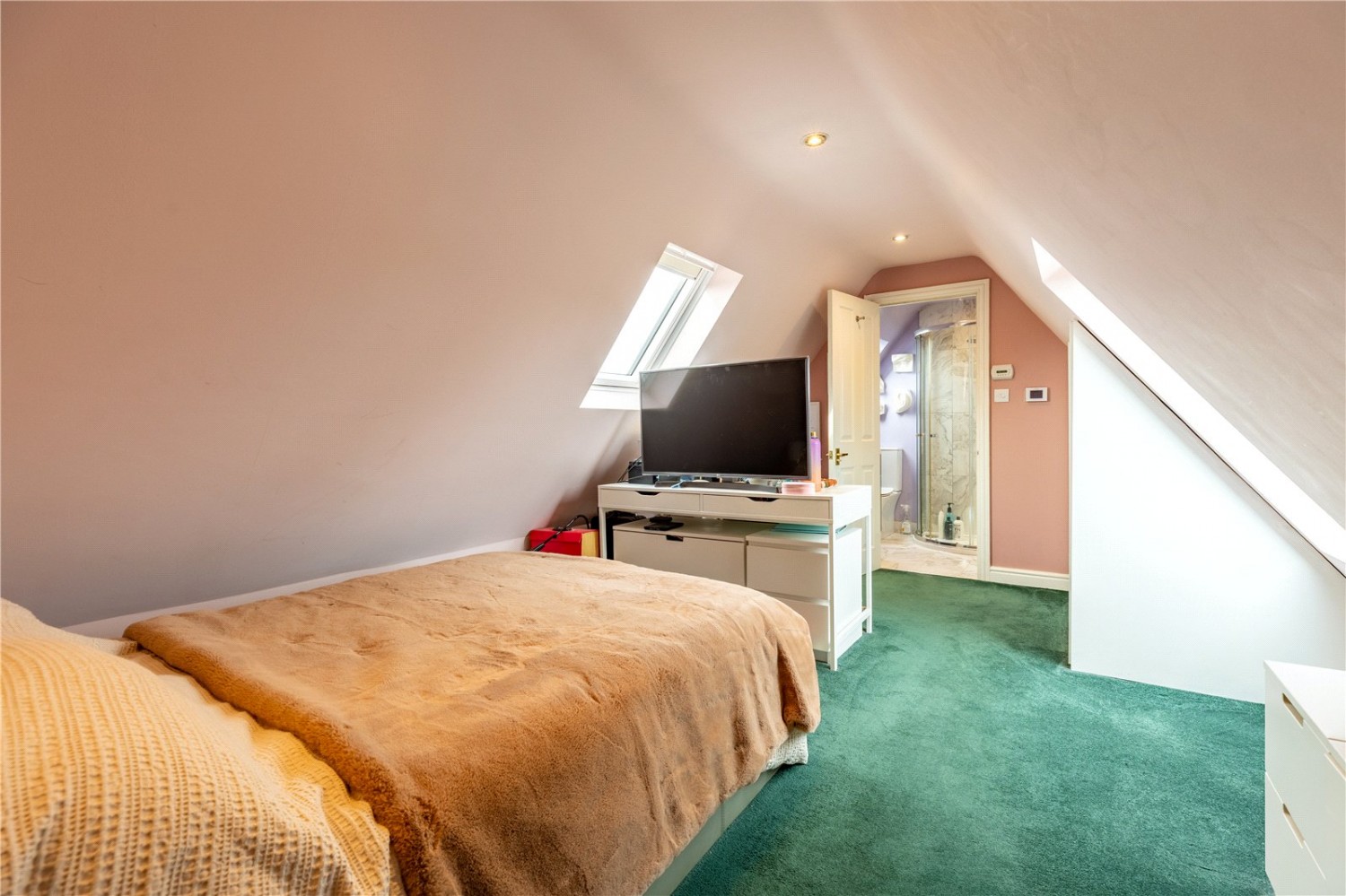 Kemble, Cirencester, Gloucestershire