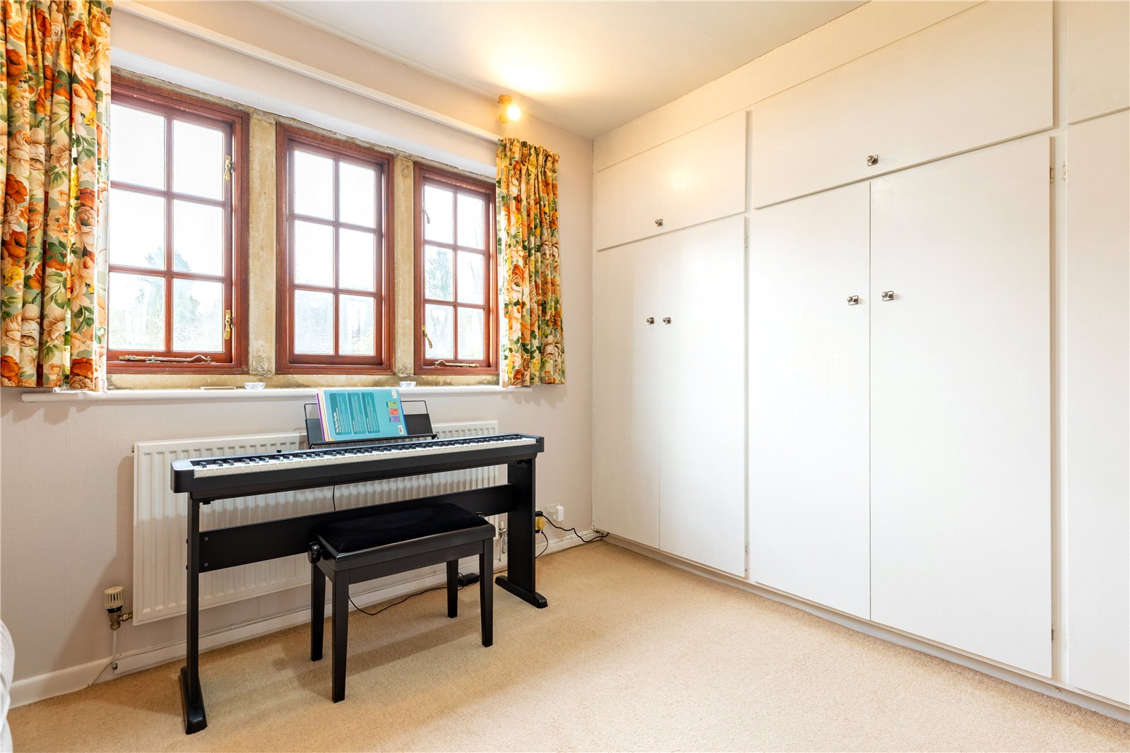 3 bedroom House for sale in Chedworth, Cheltenham, Gloucestershire