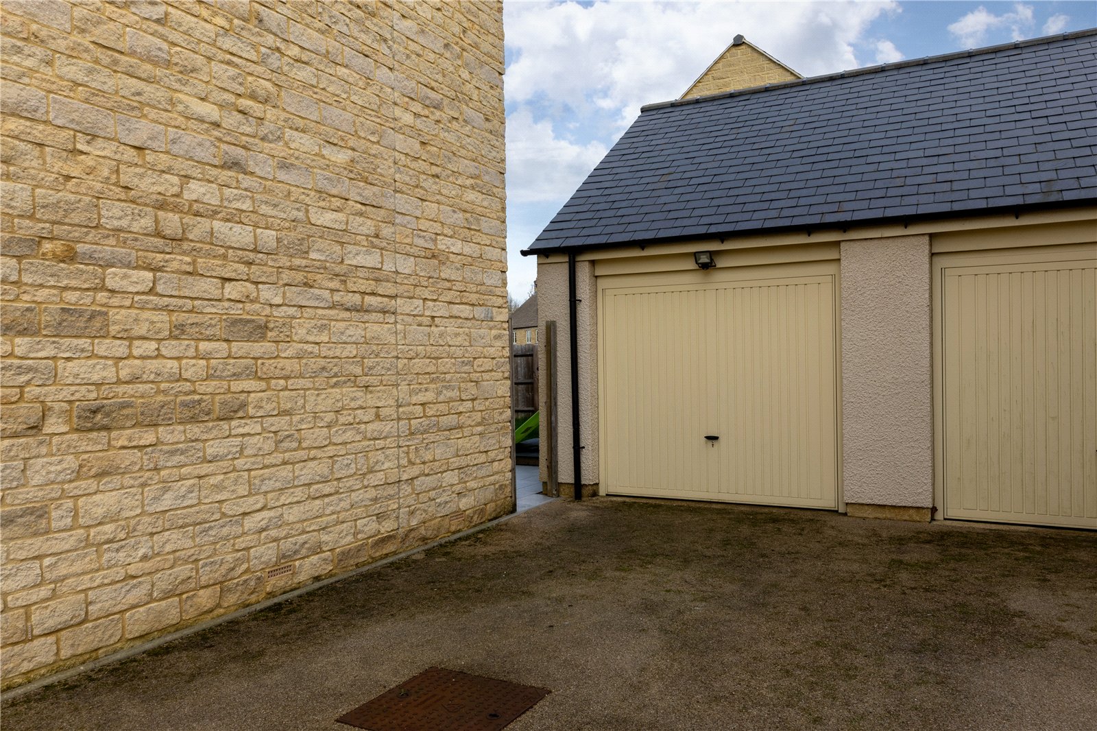 4 bedroom House for sale in Cirencester, Gloucestershire