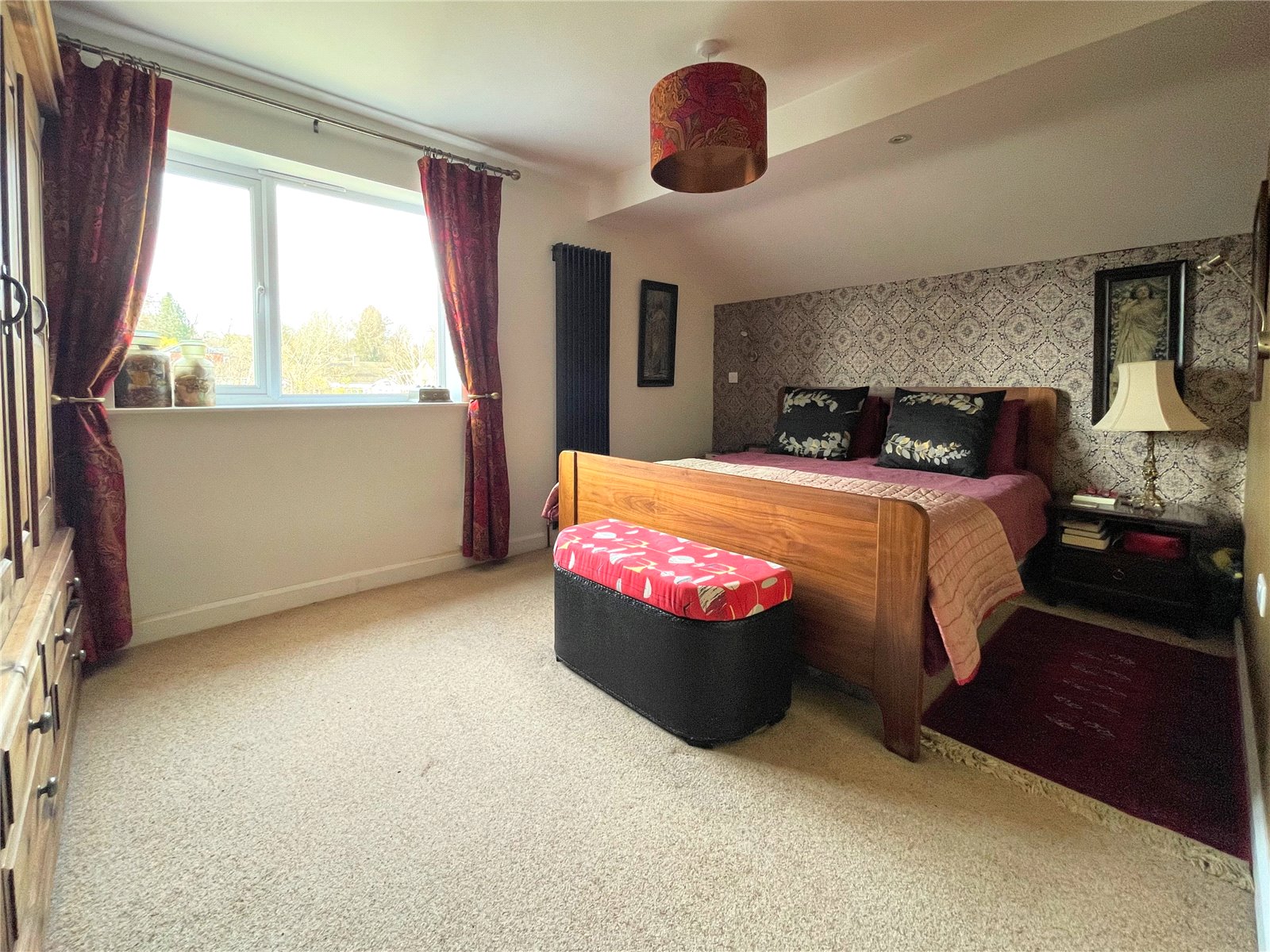 4 bedroom House for sale in Stratton, Cirencester, Gloucestershire