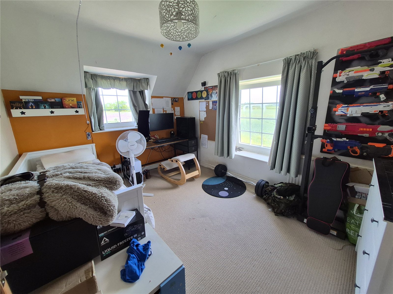 3 bedroom House for sale in Cirencester, Gloucestershire
