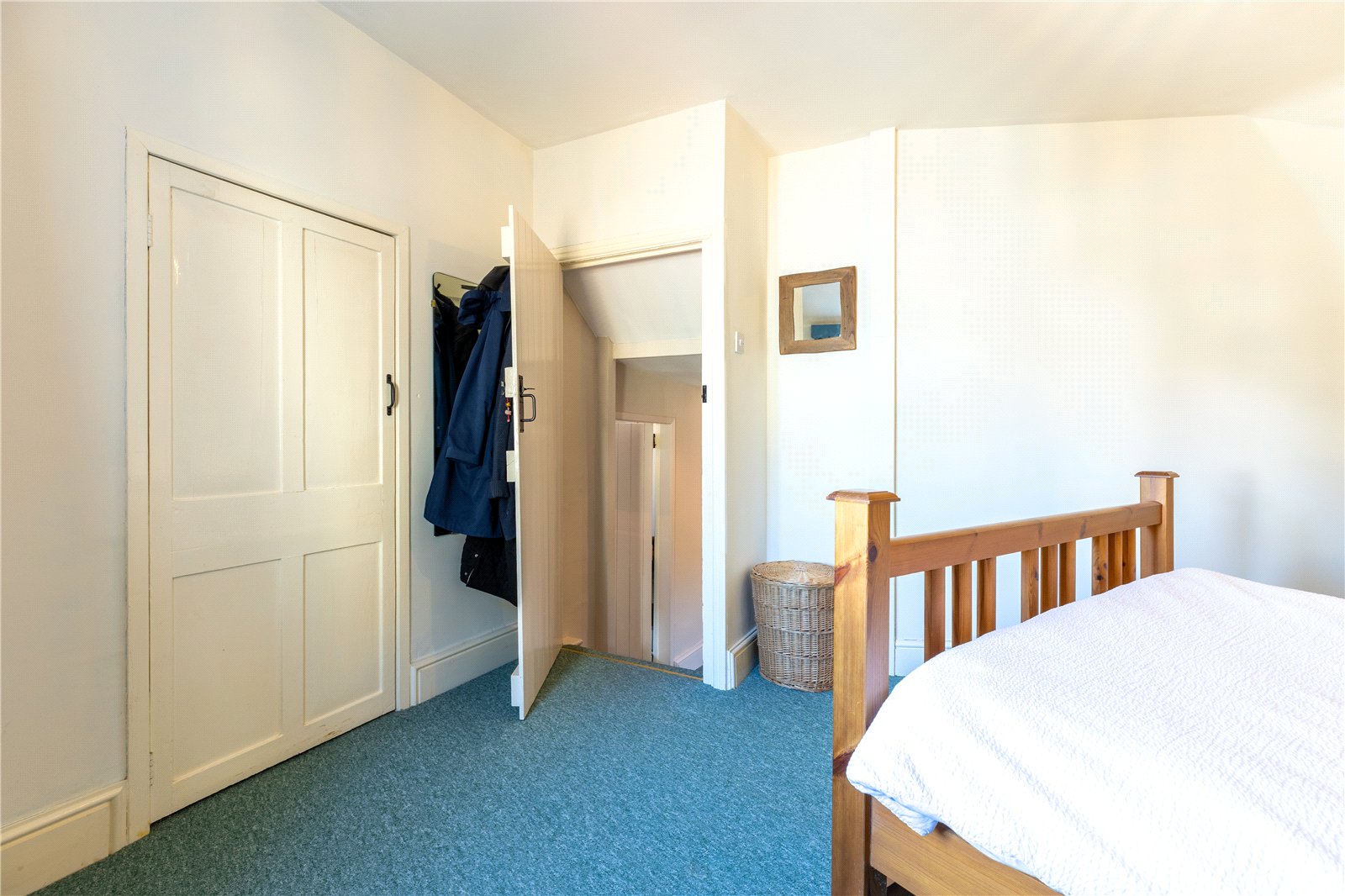 2 bedroom Flat for sale in Cirencester, Gloucestershire