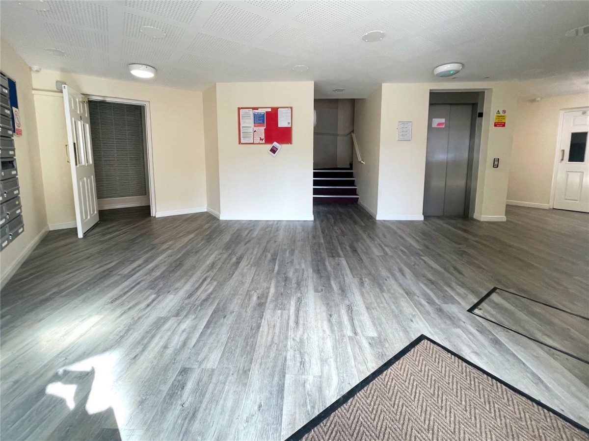 West Way, Cirencester, Gloucestershire