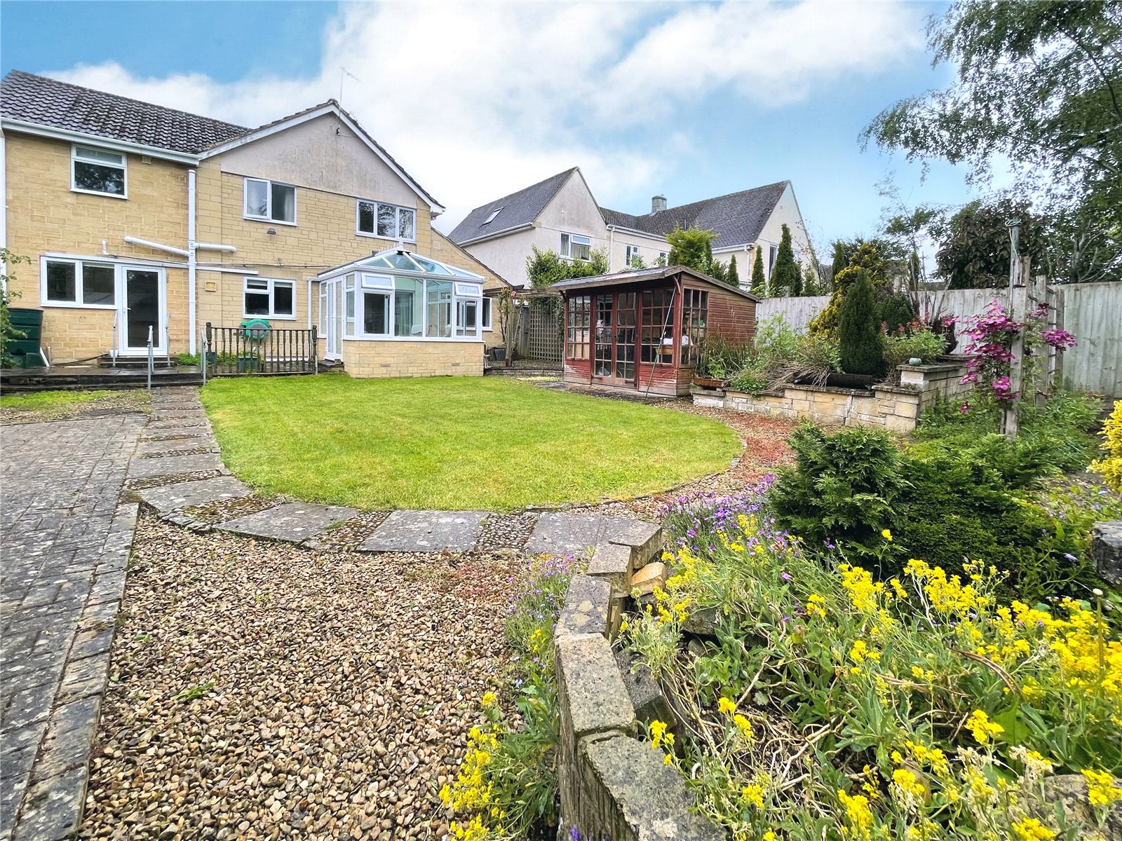 4 bedroom House for sale in Cirencester, Gloucestershire