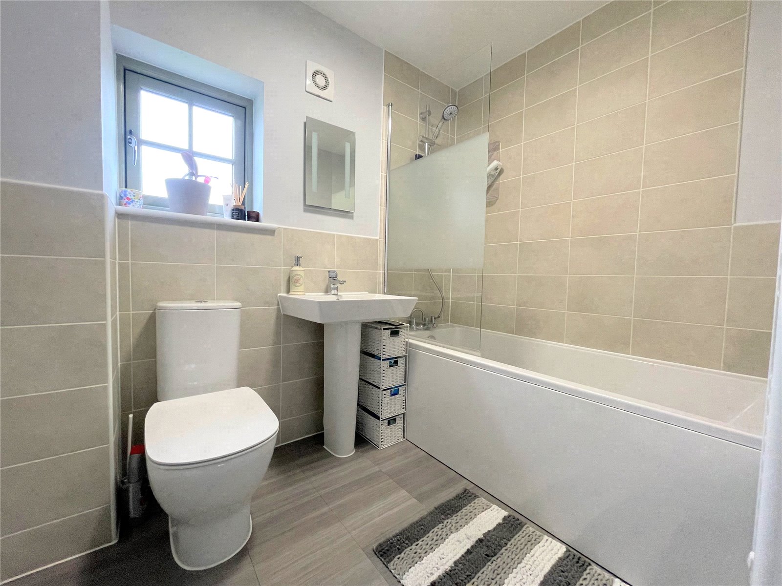 4 bedroom House for sale in Cirencester, Gloucestershire