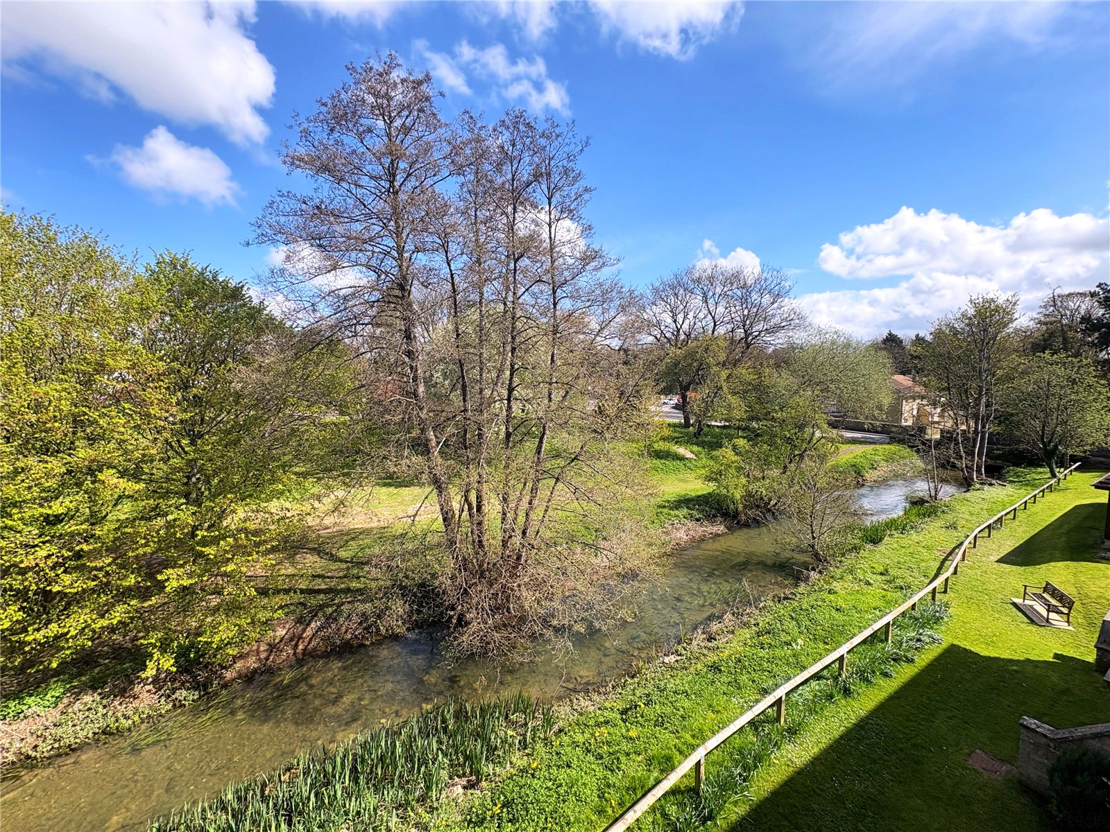 2 bedroom Flat for sale in Trafalgar Road, Cirencester, Gloucestershire