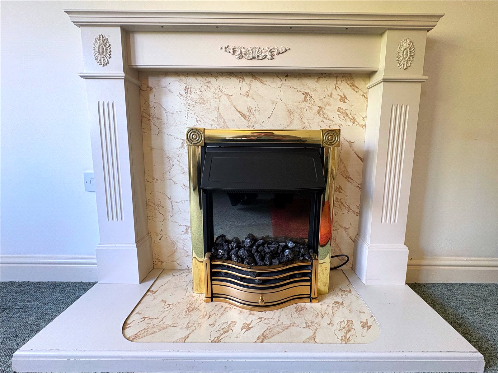 2 bedroom Flat for sale in Trafalgar Road, Cirencester, Gloucestershire