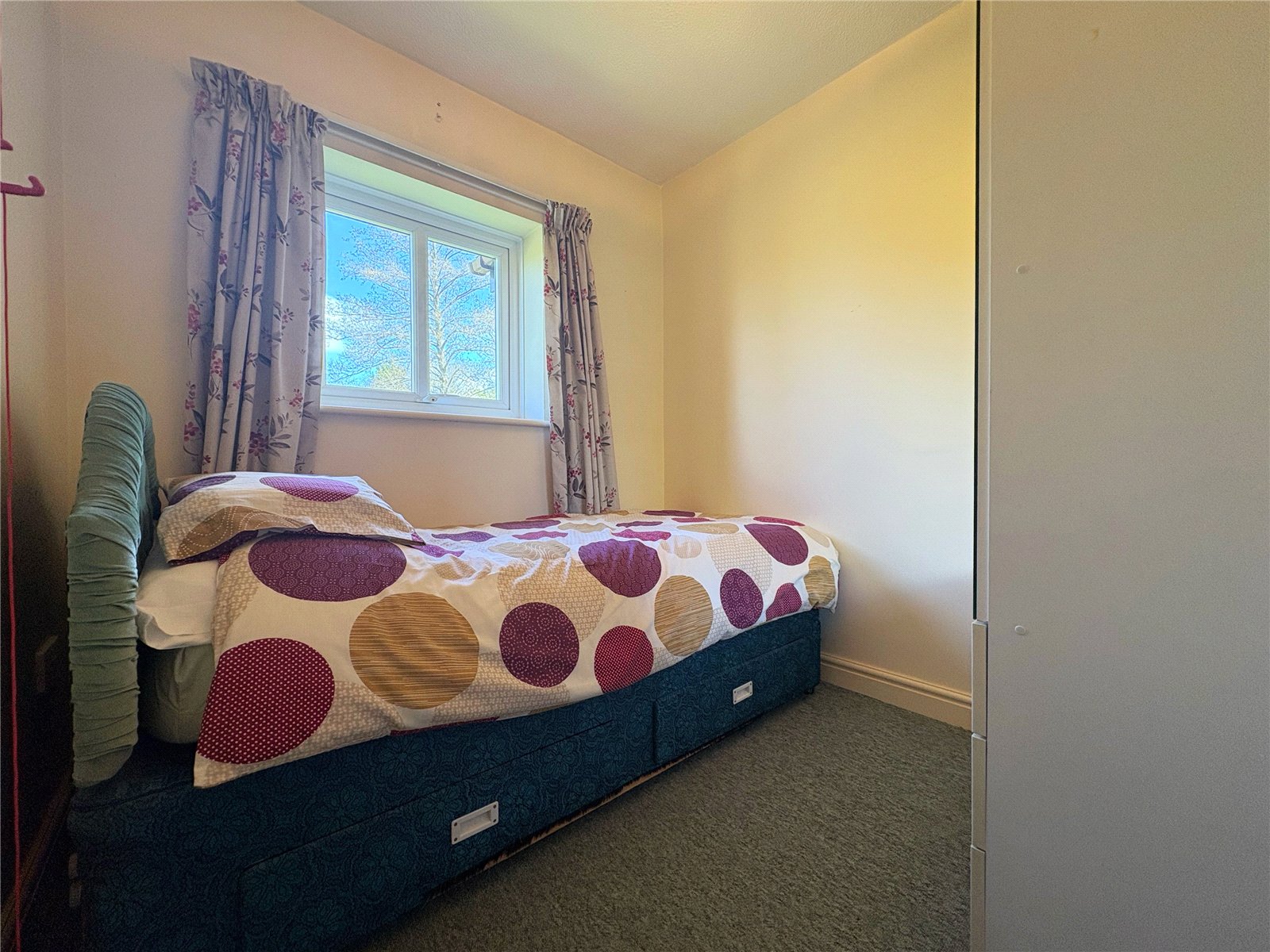 2 bedroom Flat for sale in Trafalgar Road, Cirencester, Gloucestershire