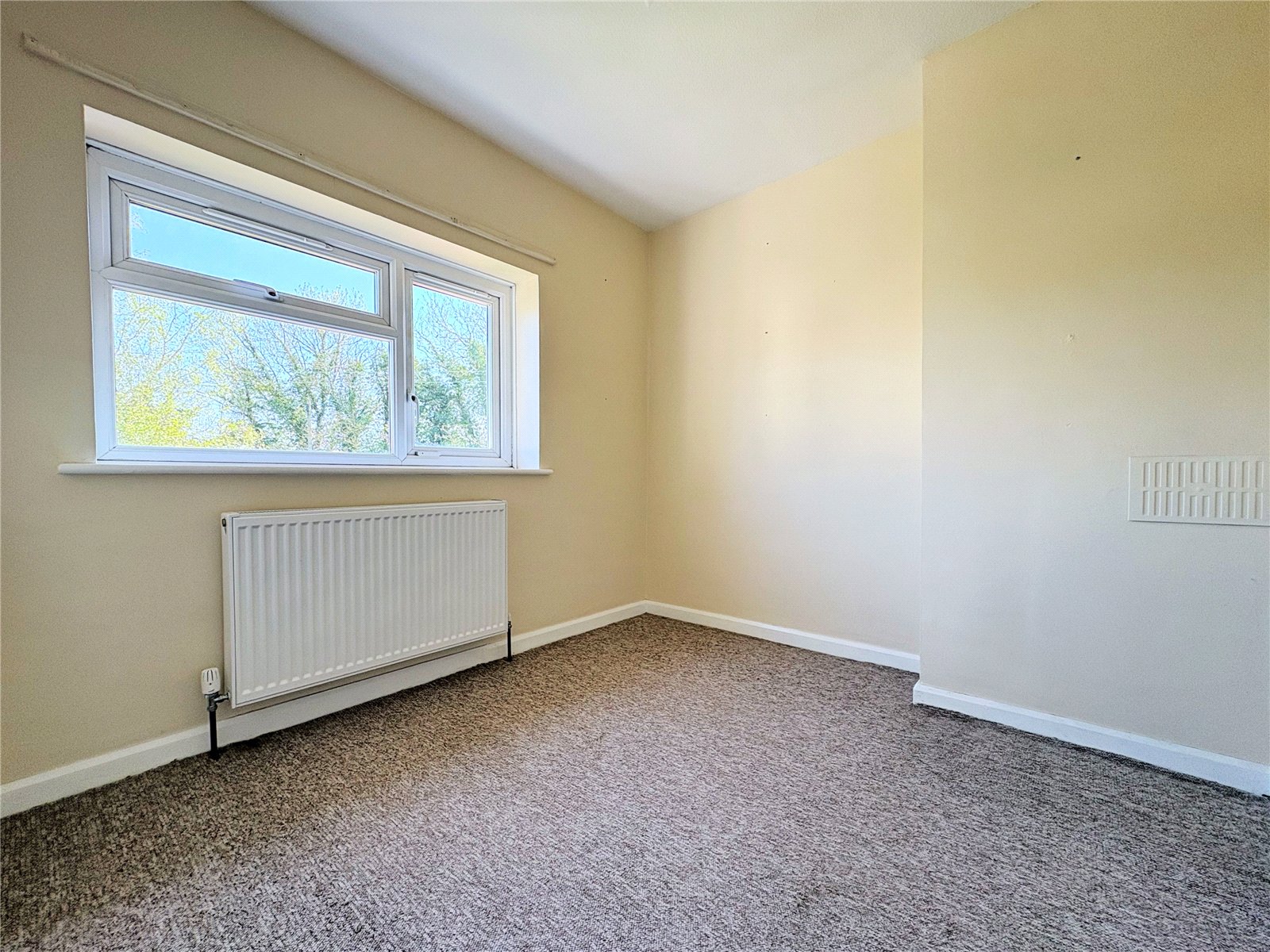 3 bedroom House for sale in Cirencester, Gloucestershire