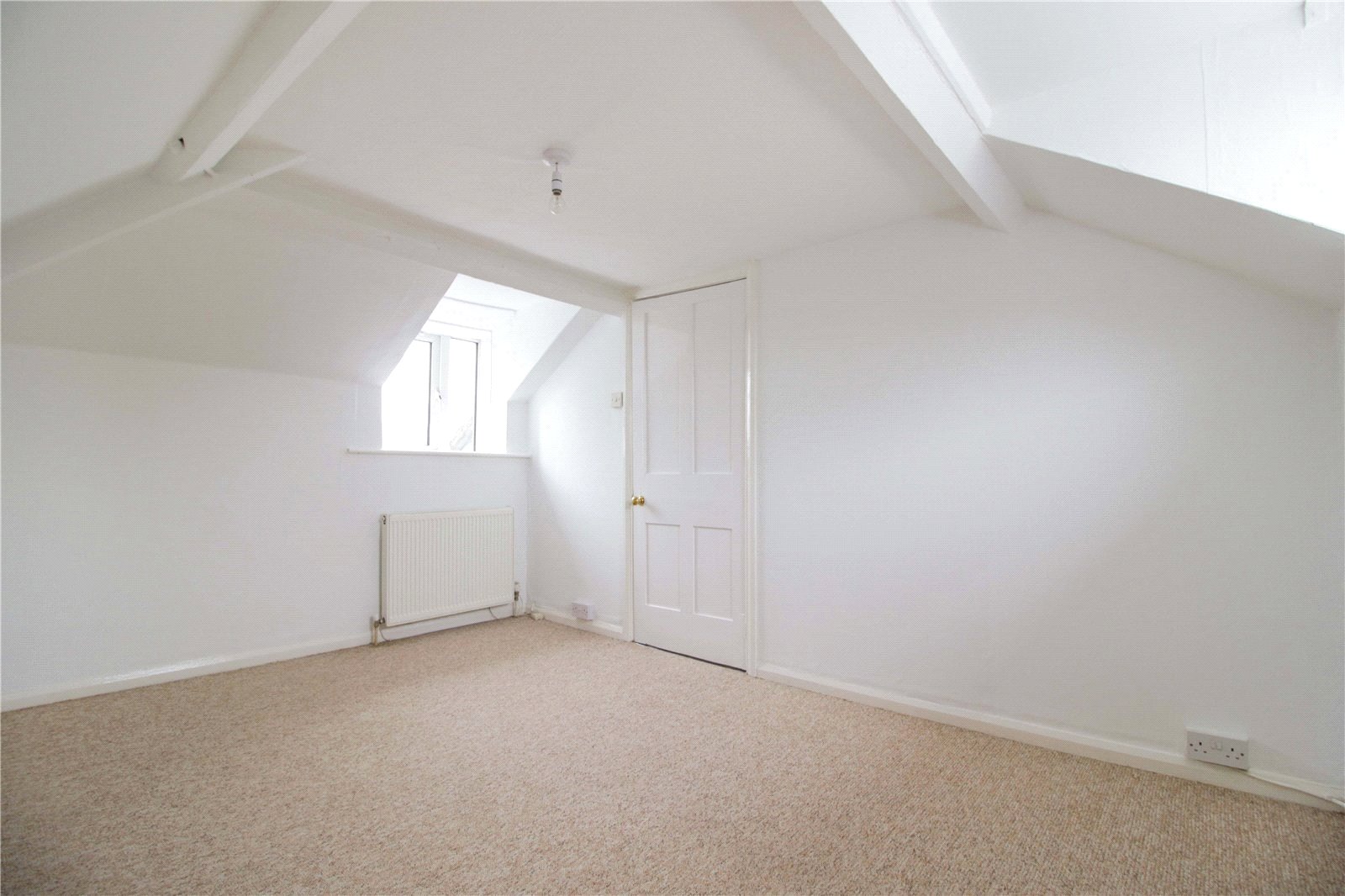2 bedroom Flat for sale in Cirencester