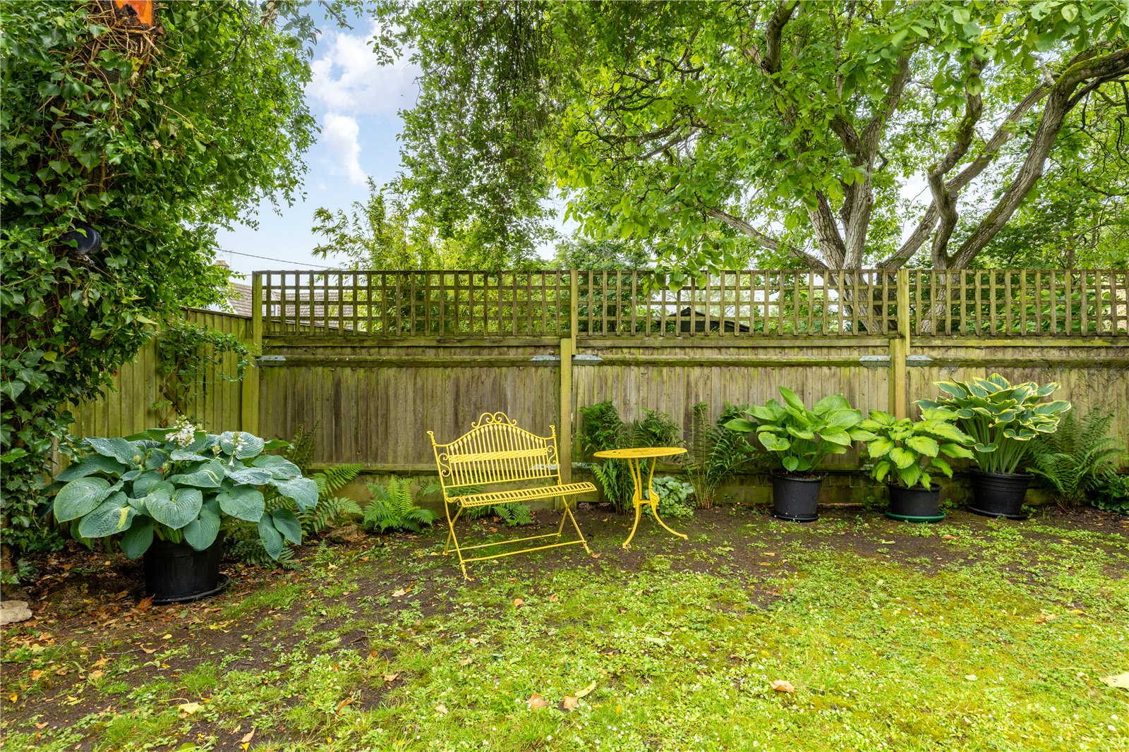 3 bedroom Bungalow for sale in Quenington, Cirencester, Gloucestershire