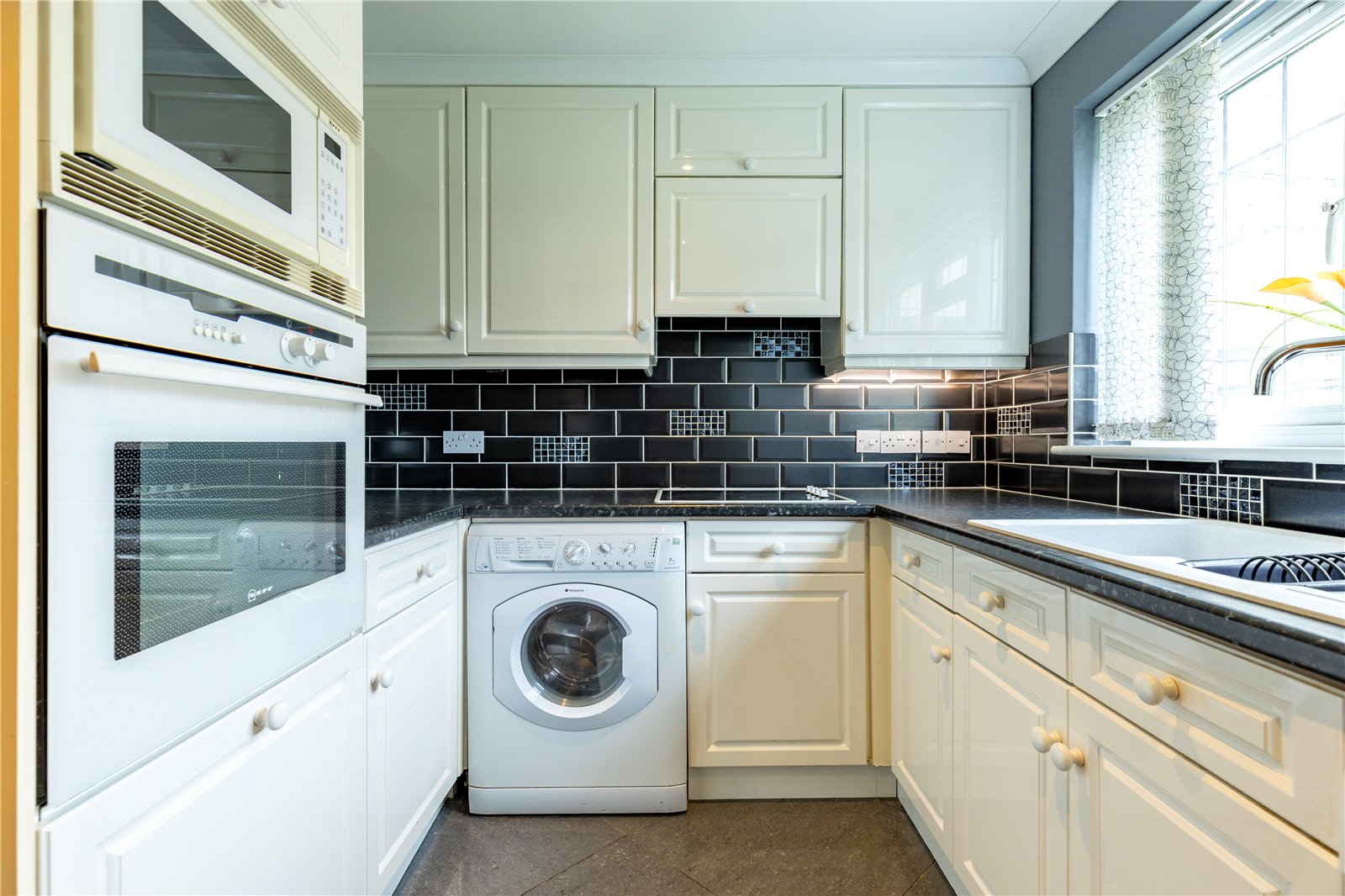 3 bedroom Bungalow for sale in Quenington, Cirencester, Gloucestershire