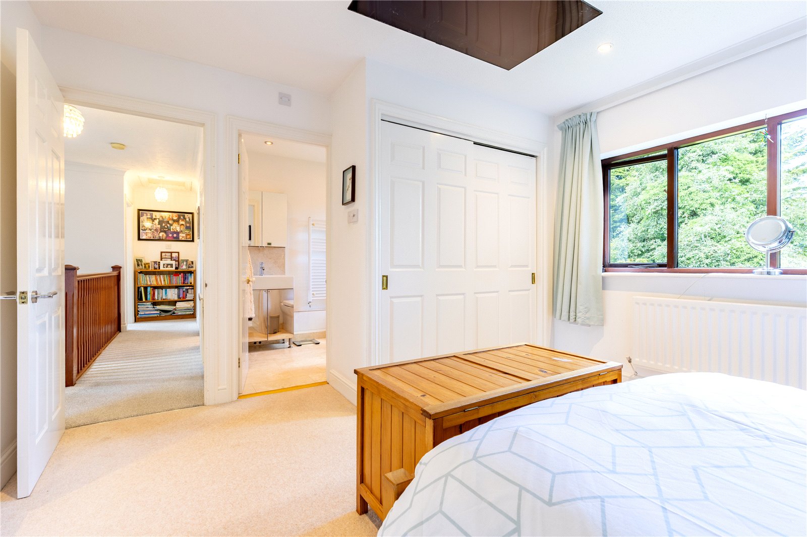 4 bedroom House for sale in Downington, Lechlade, Gloucestershire