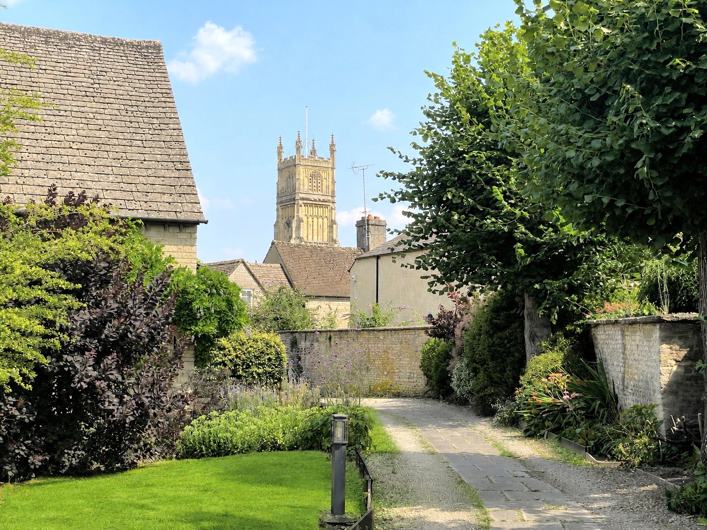 2 bedroom House for sale in Cirencester, Gloucestershire