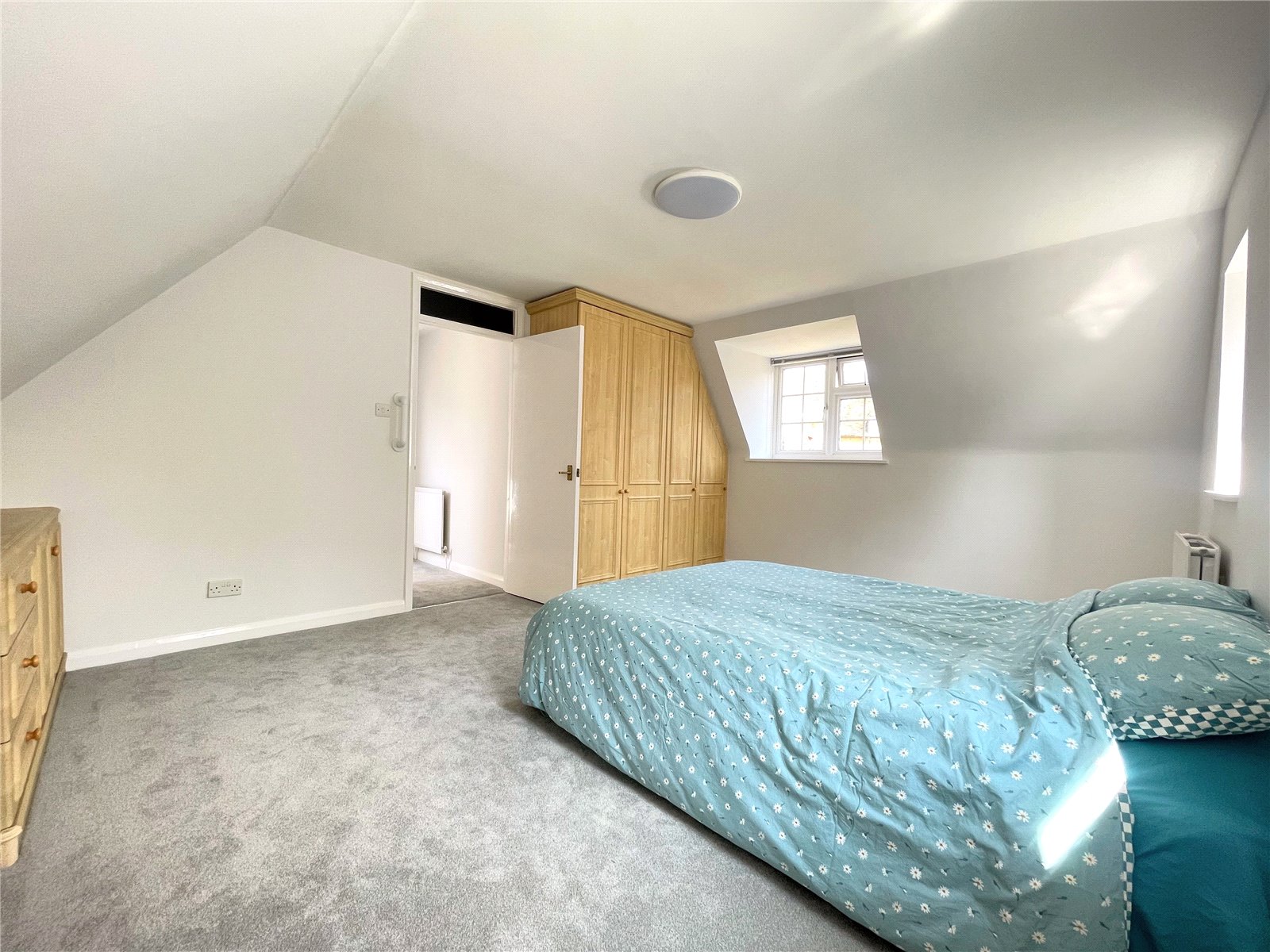 2 bedroom House for sale in Cirencester, Gloucestershire