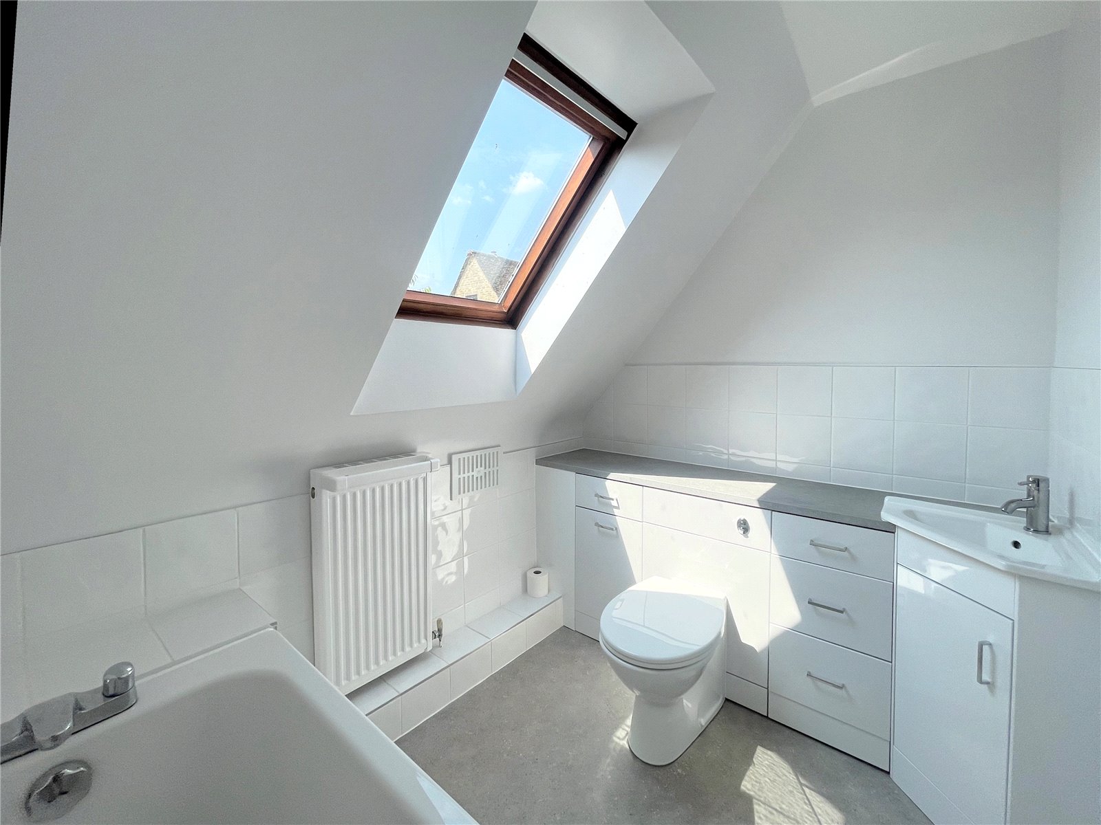 2 bedroom House for sale in Cirencester, Gloucestershire