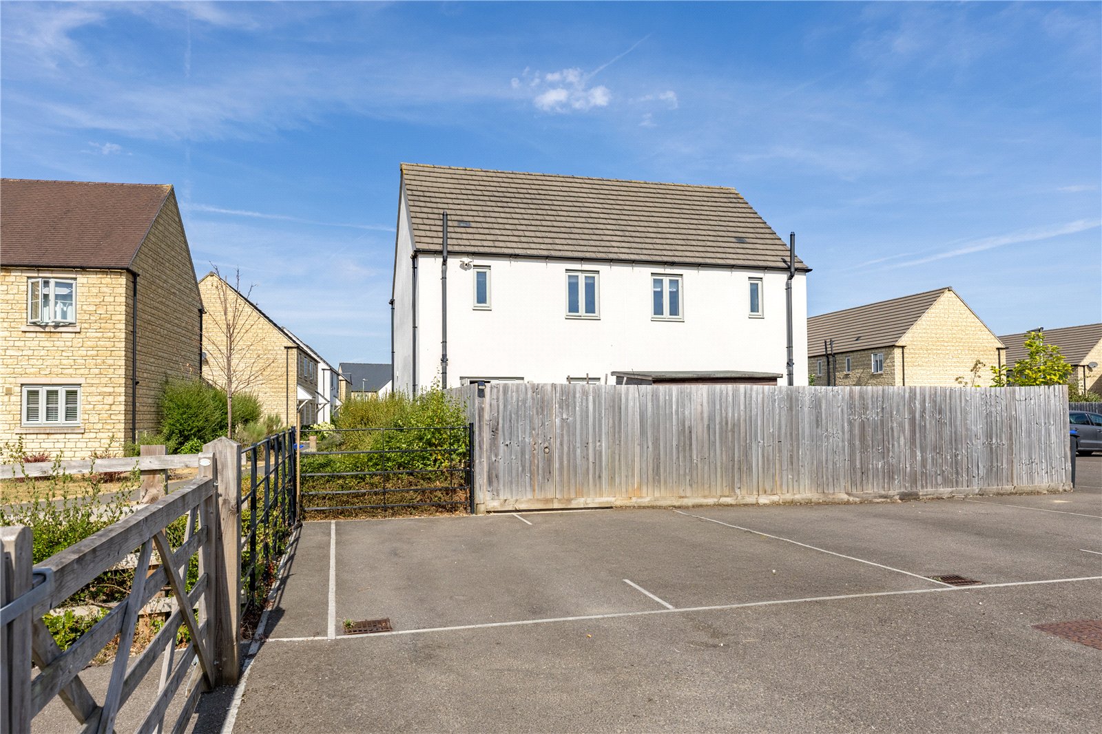 2 bedroom House for sale in Cricklade, Swindon, Wiltshire