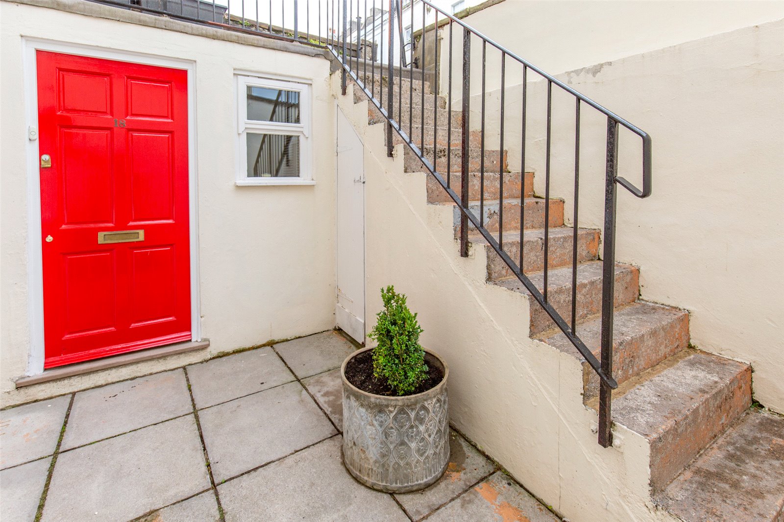 2 bedroom Flat for sale in Bristol