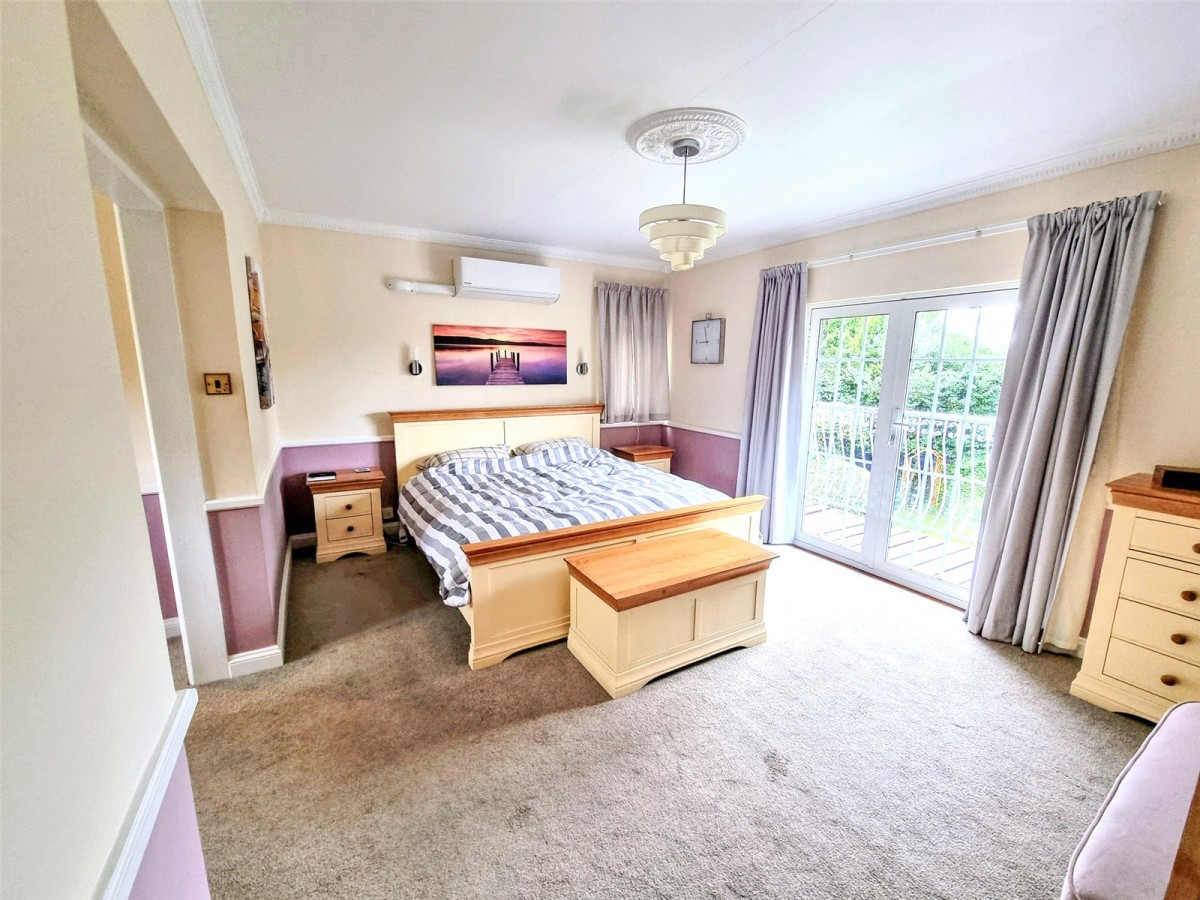 Congresbury, Bristol