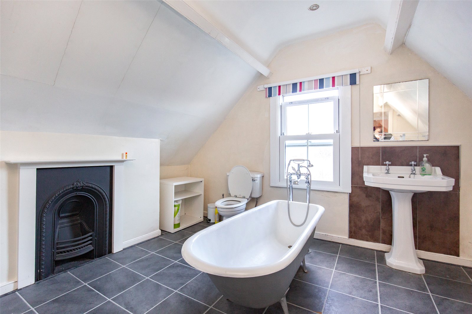 4 bedroom House for sale in Bristol