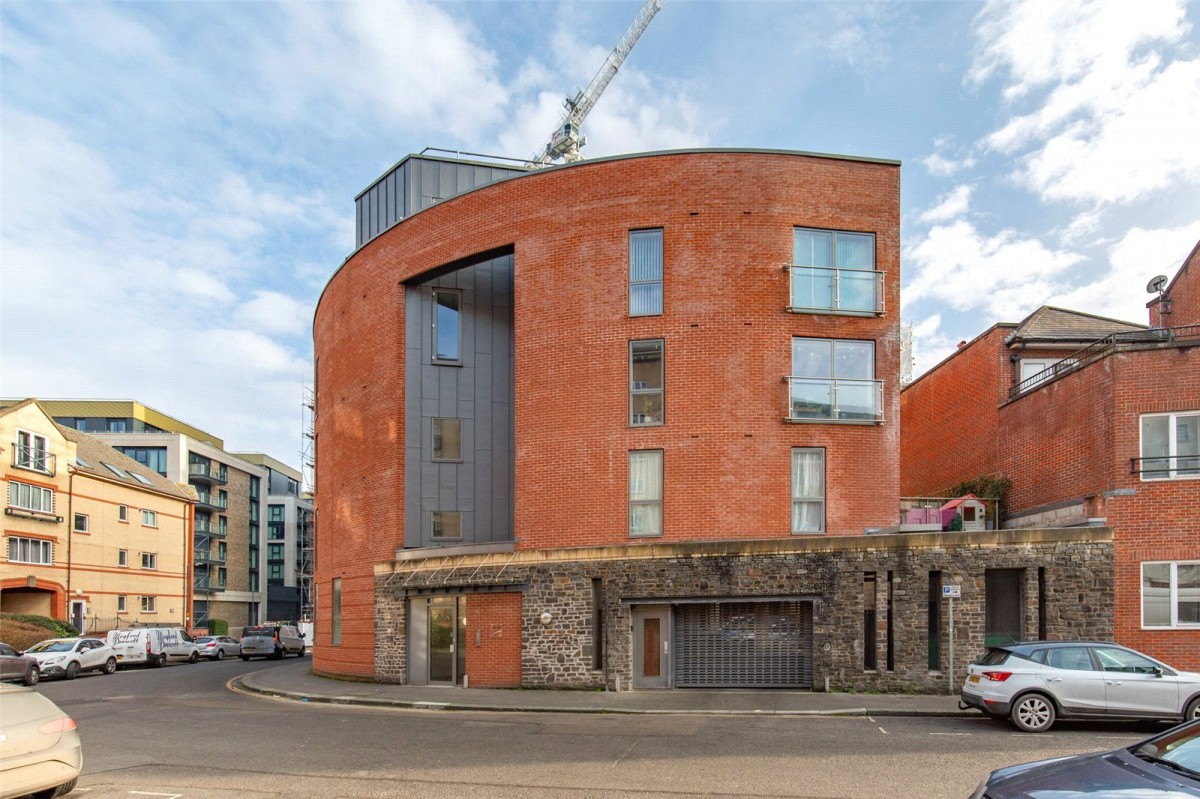 Ferry Street, Redcliff, Bristol, Bristol City