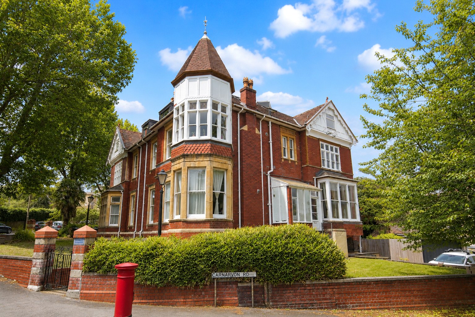2 bedroom Flat for sale in Bristol