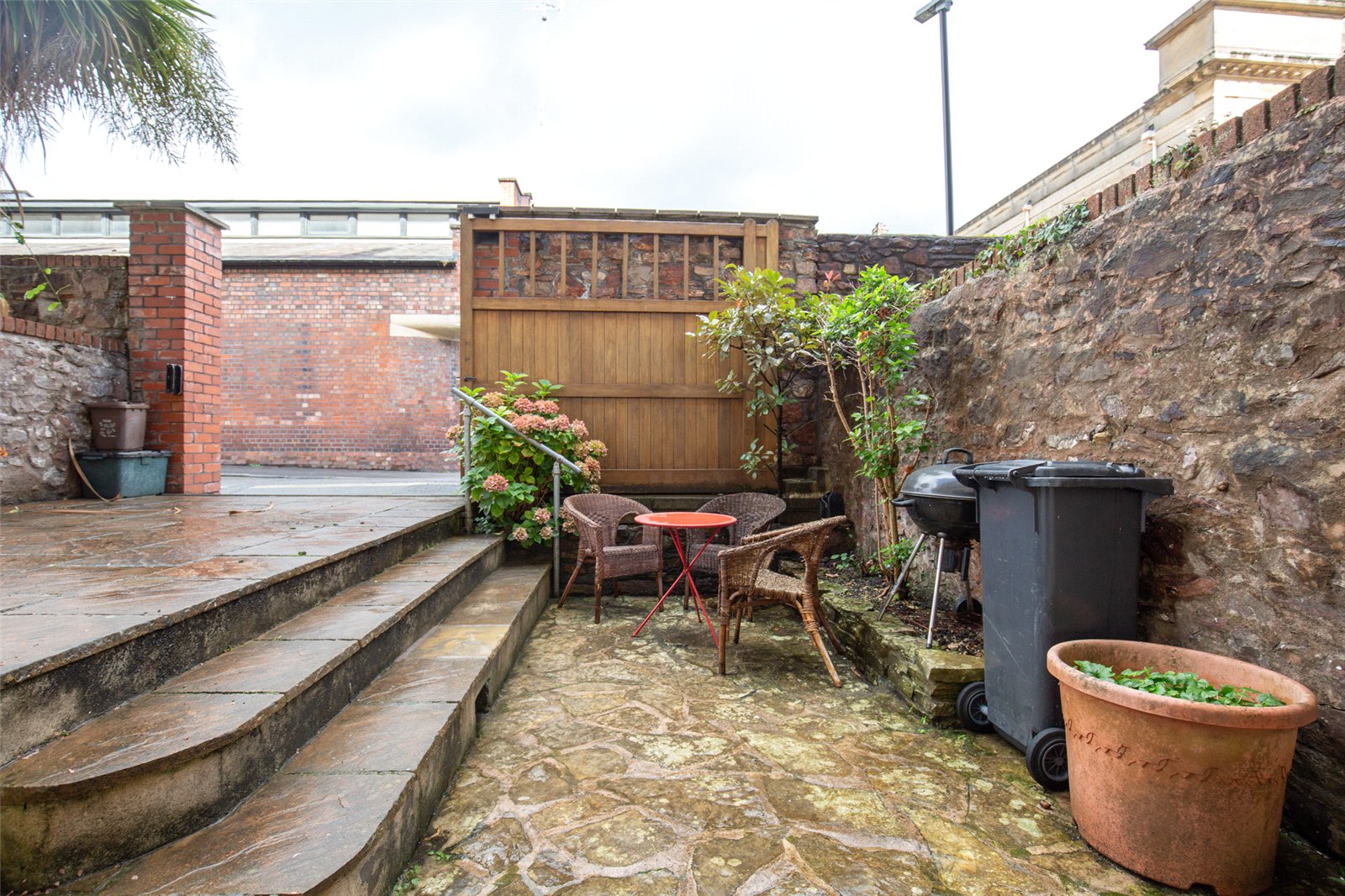 2 bedroom Flat for sale in Bristol
