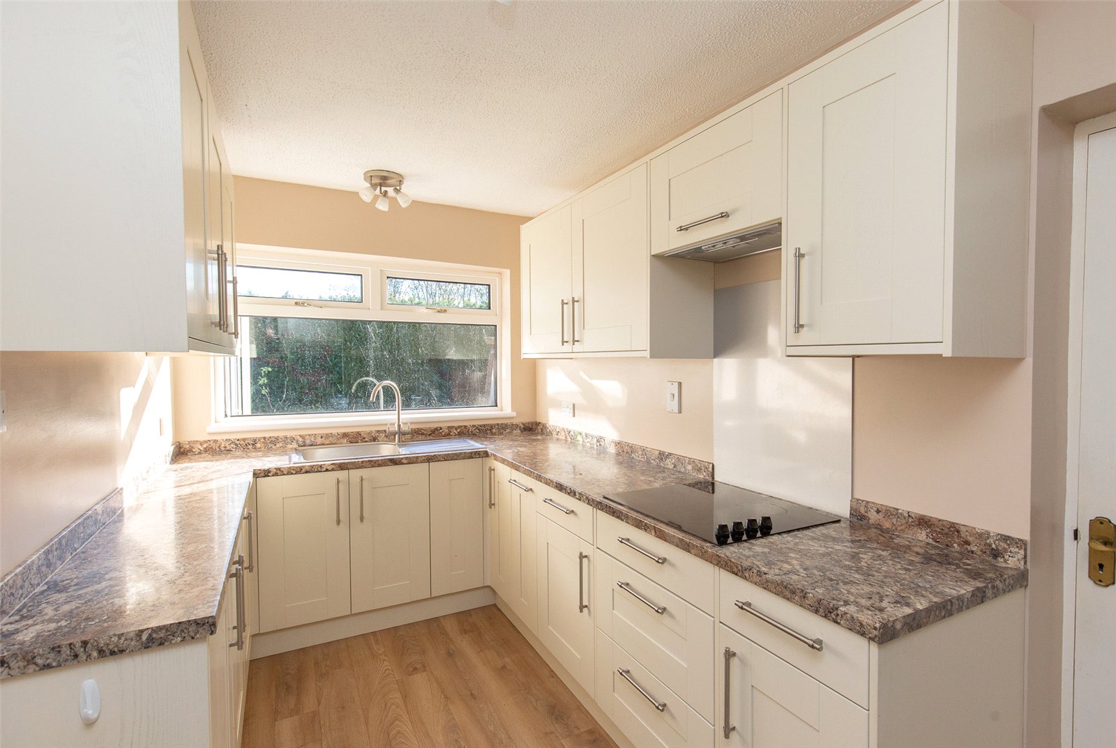 3 bedroom Bungalow for sale in Failand, Bristol