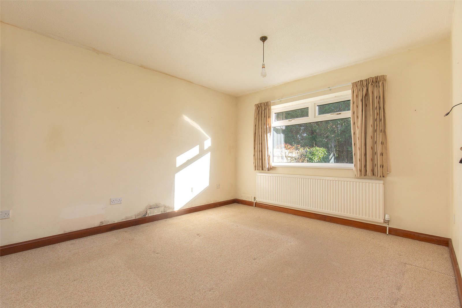 3 bedroom Bungalow for sale in Failand, Bristol