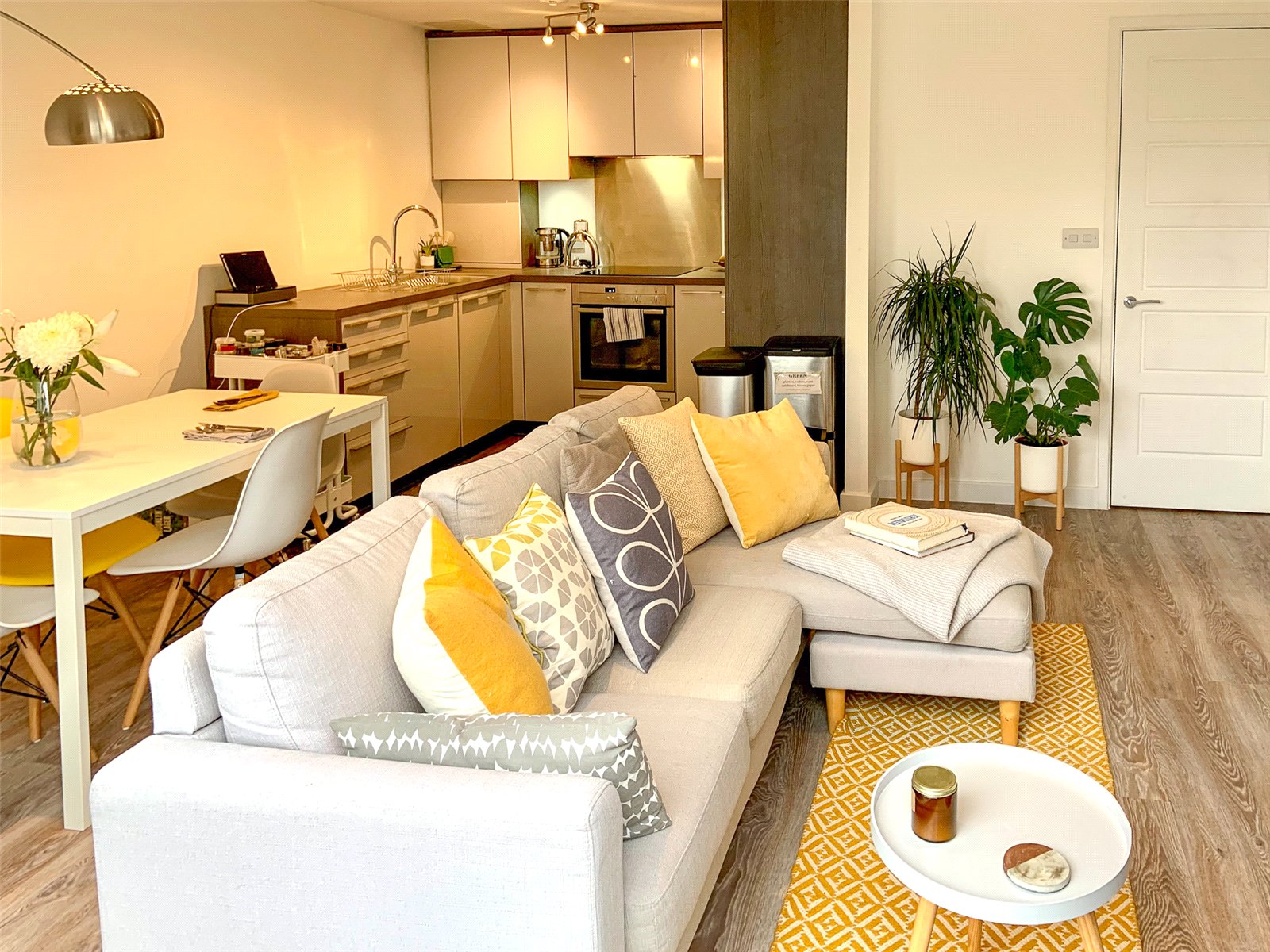 2 bedroom Flat for sale in Bristol